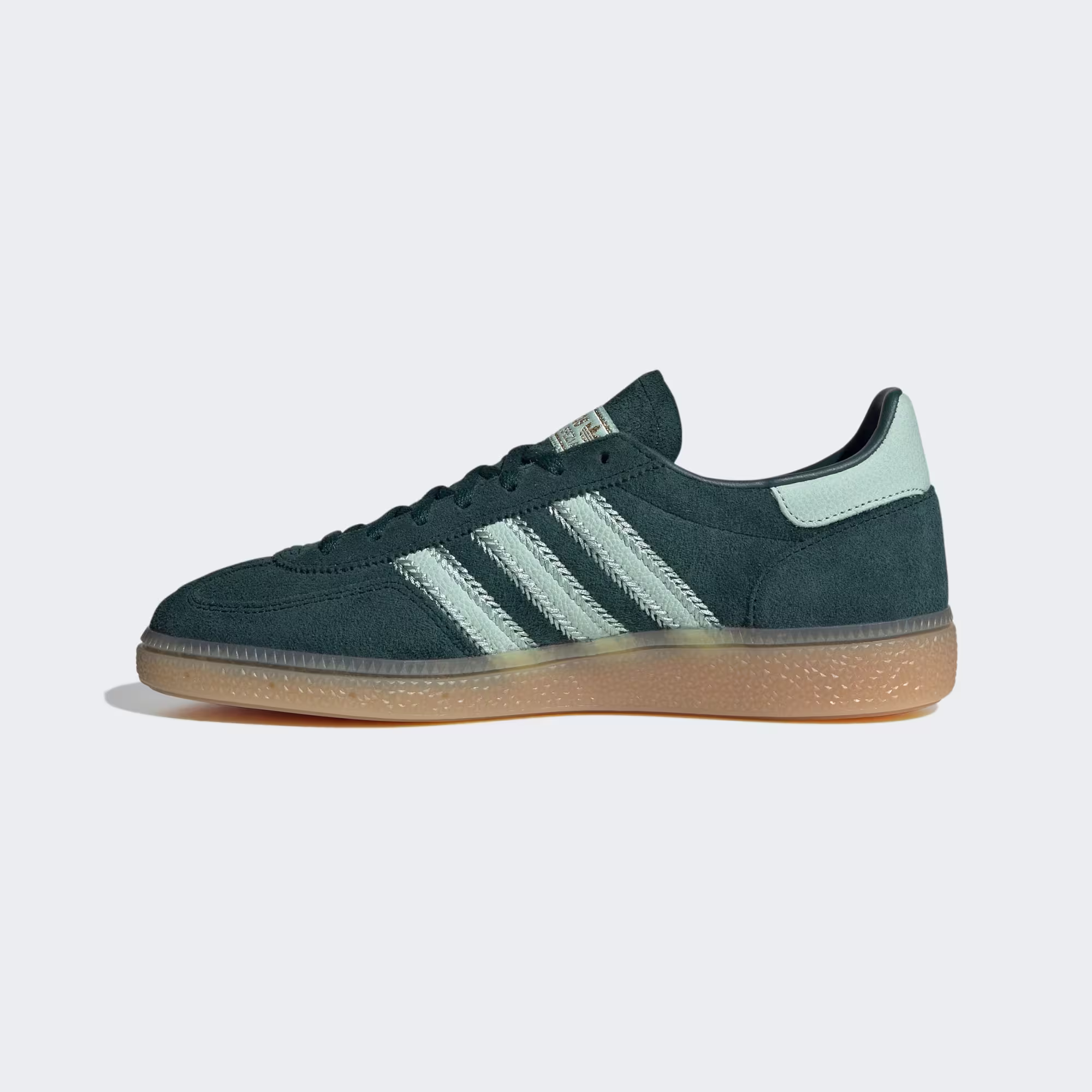 Adidas ქალის სპორტული ფეხსაცმელი