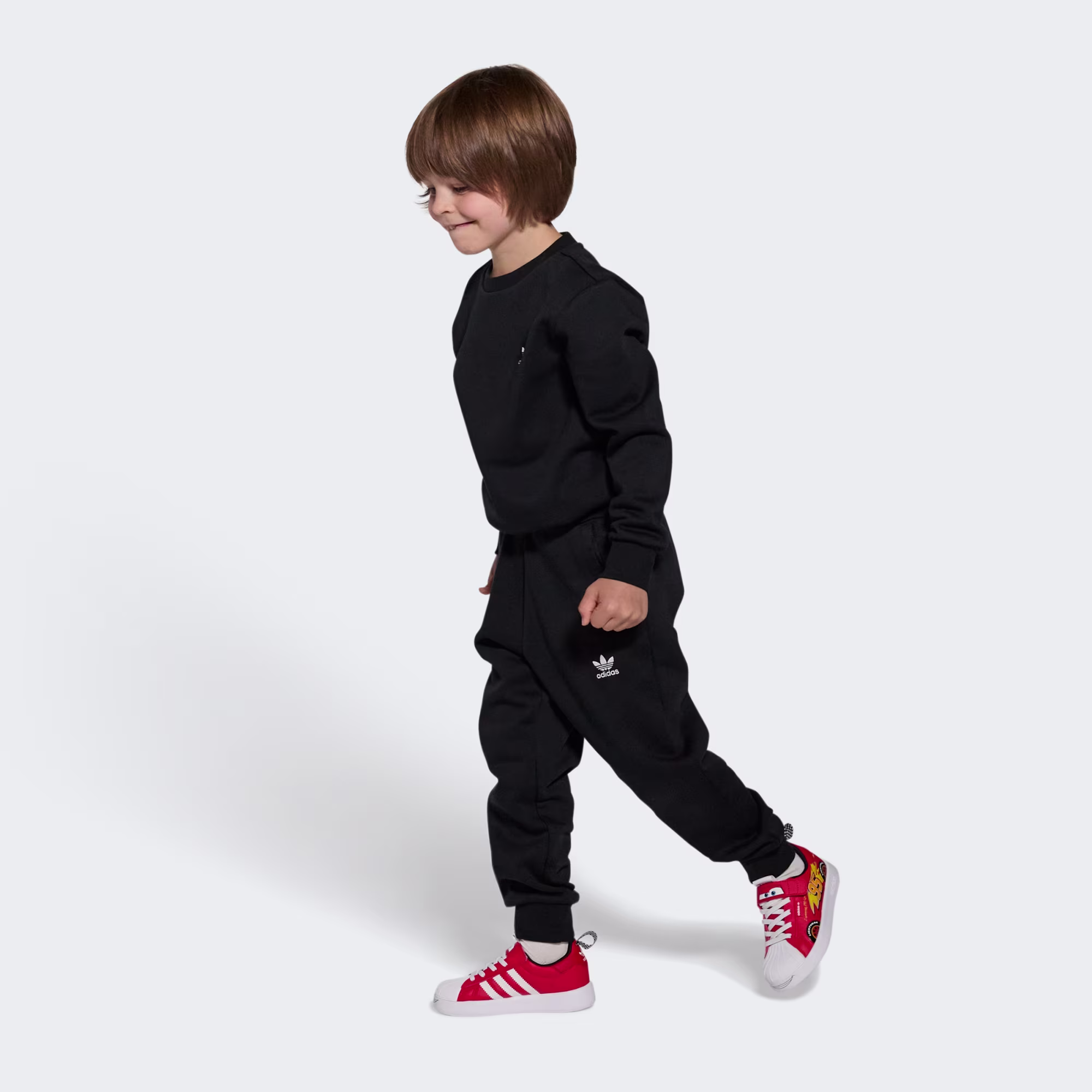 ბავშვის სპორტული ფეხსაცმელი