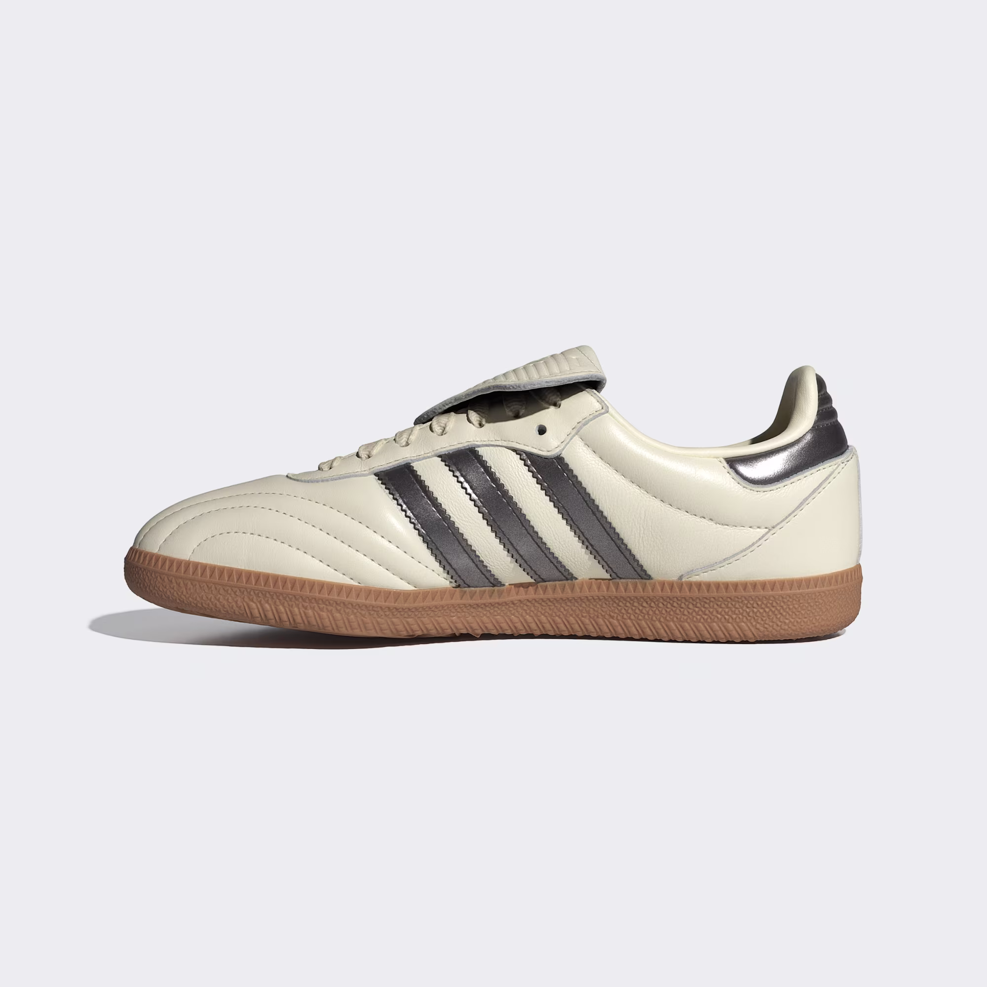 Adidas ქალის სპორტული ფეხსაცმელი