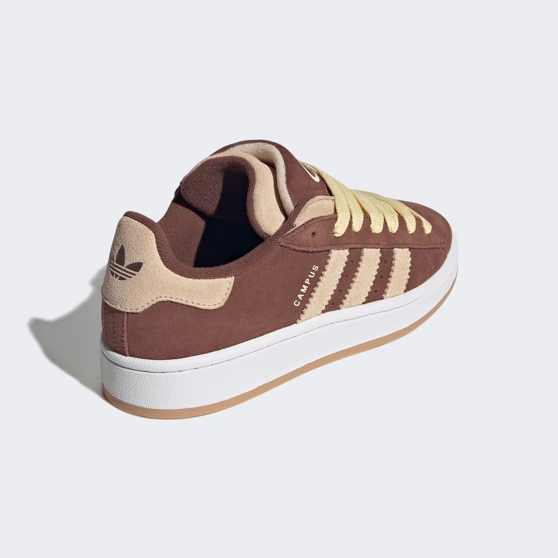 Adidas ქალის სპორტული ფეხსაცმელი