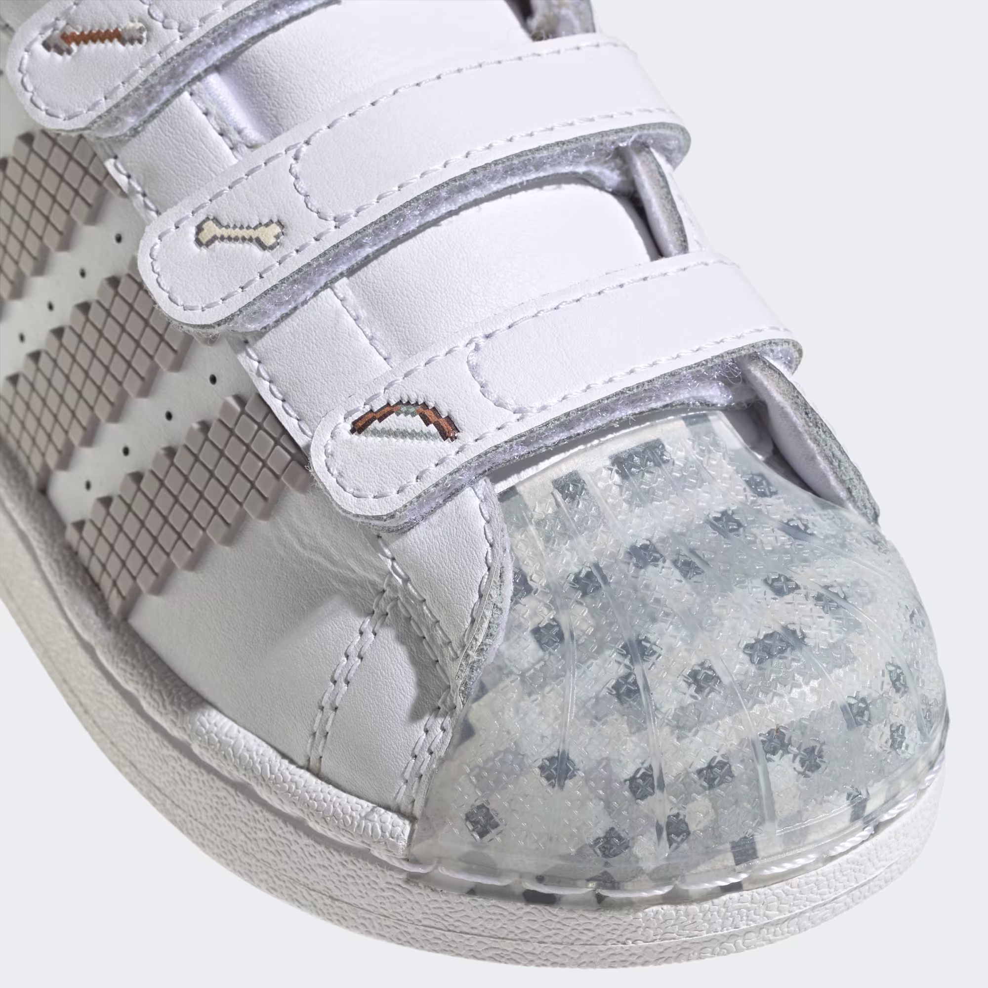 ბავშვის სპორტული ფეხსაცმელი