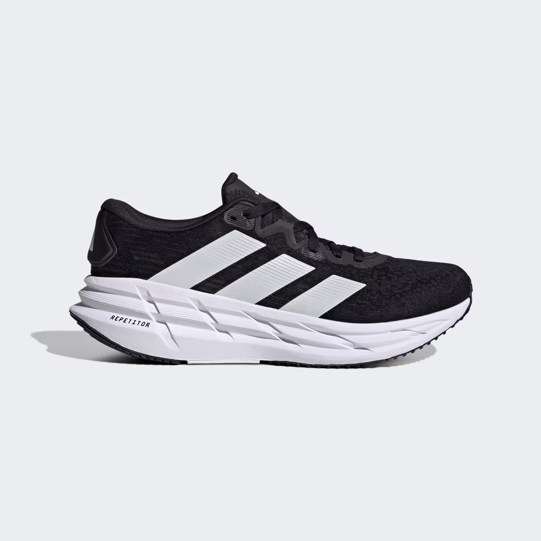 Adidas მამაკაცის სპორტული ფეხსაცმელი