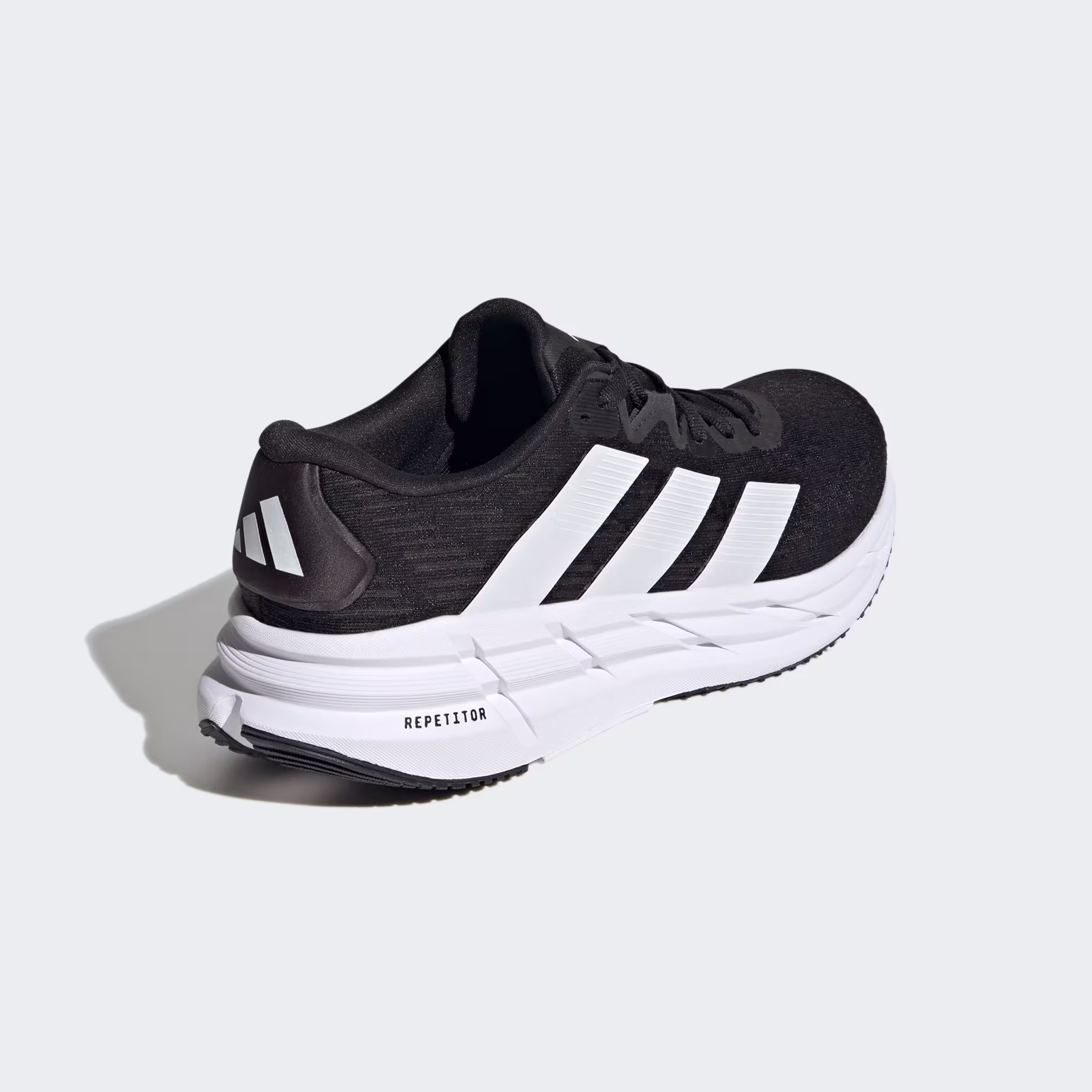 Adidas მამაკაცის სპორტული ფეხსაცმელი