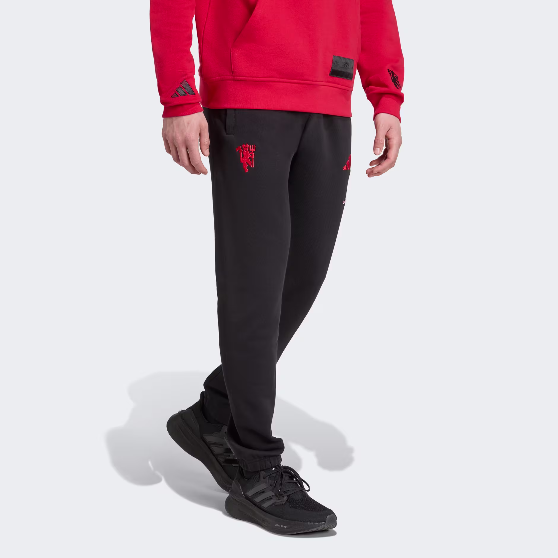 Adidas მამაკაცის შარვალი
