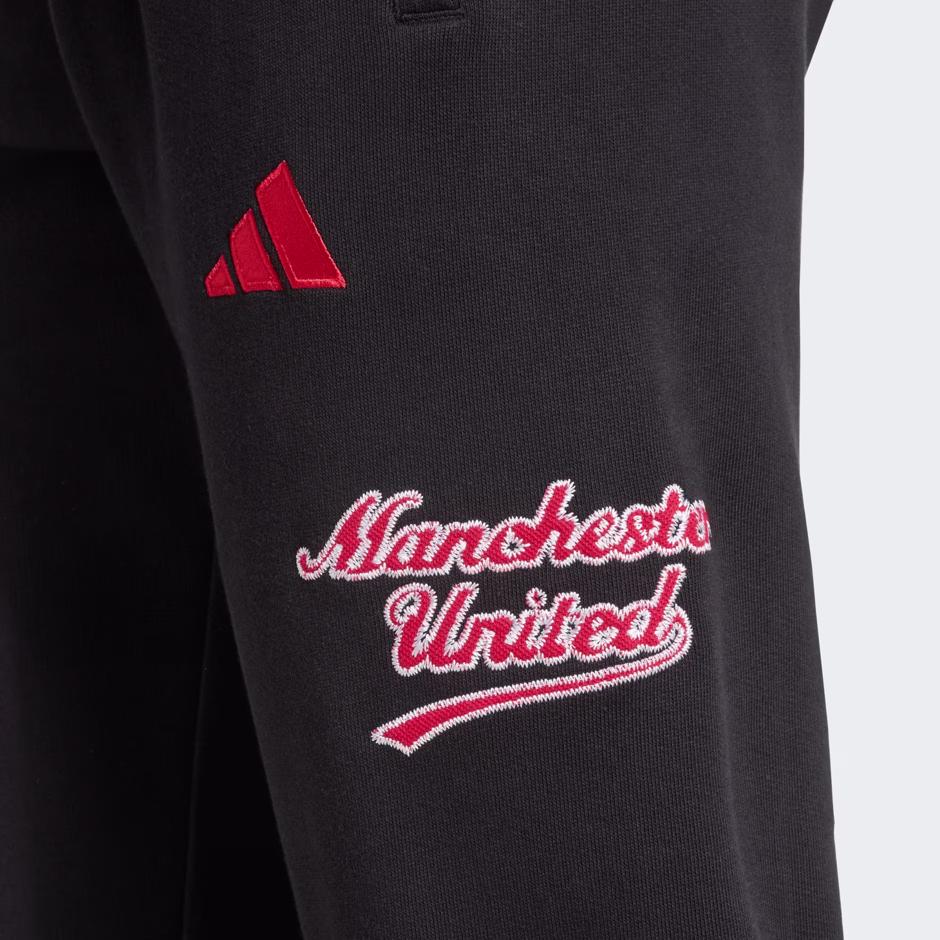 Adidas მამაკაცის შარვალი