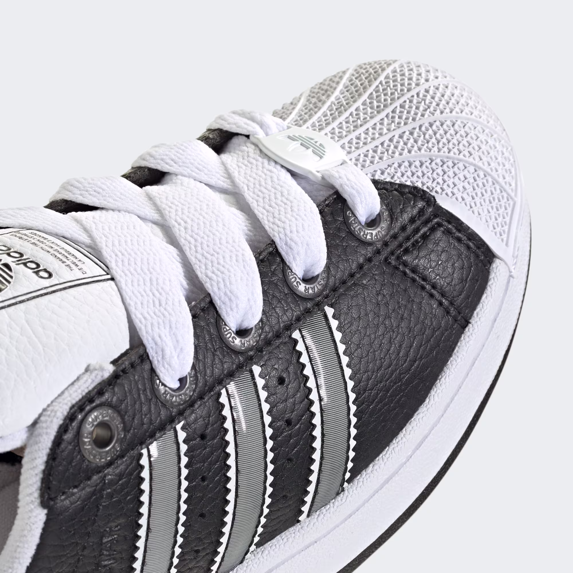 Adidas ბავშვის სპორტული ფეხსაცმელი