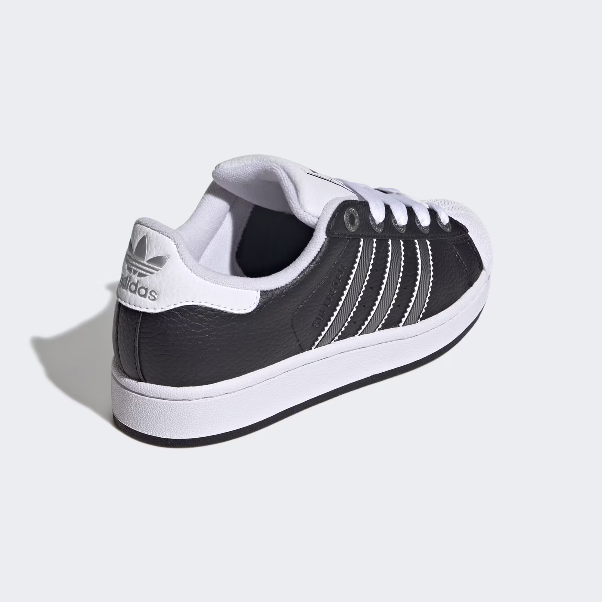 Adidas ბავშვის სპორტული ფეხსაცმელი