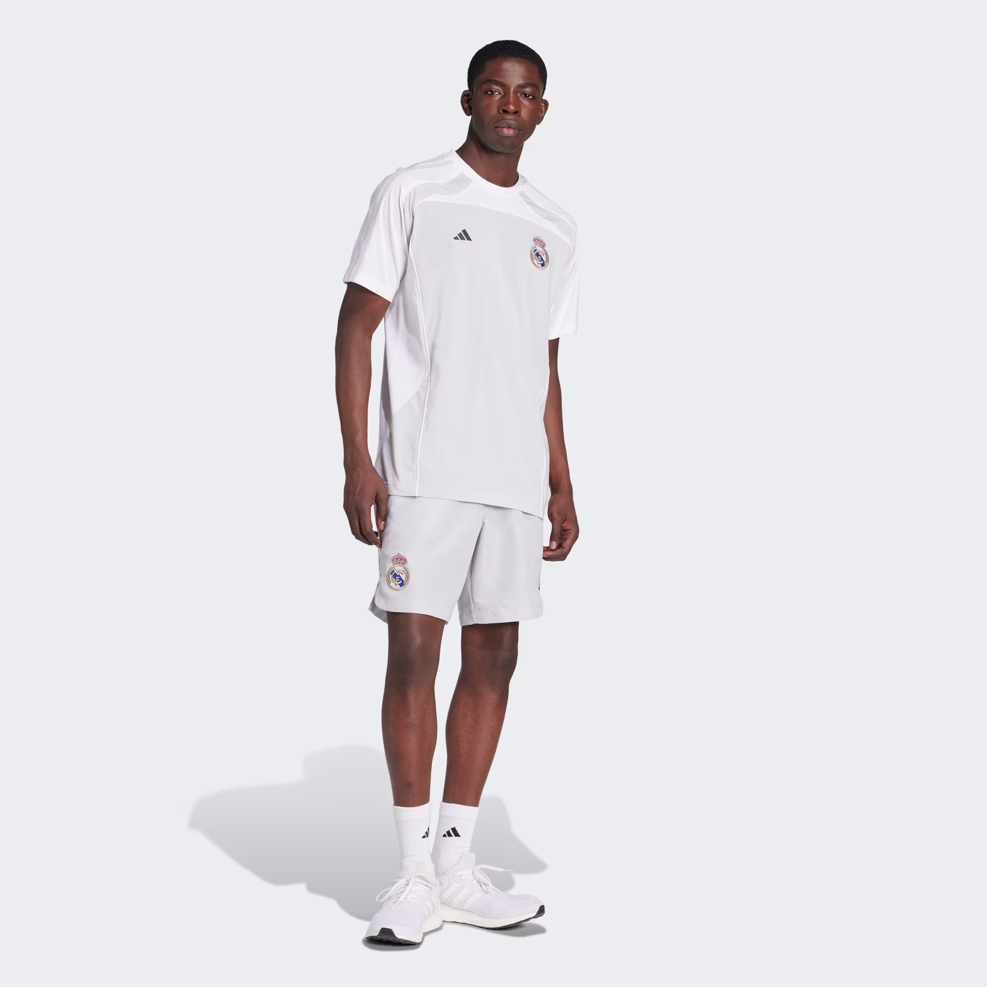 Adidas მამაკაცის შორტი