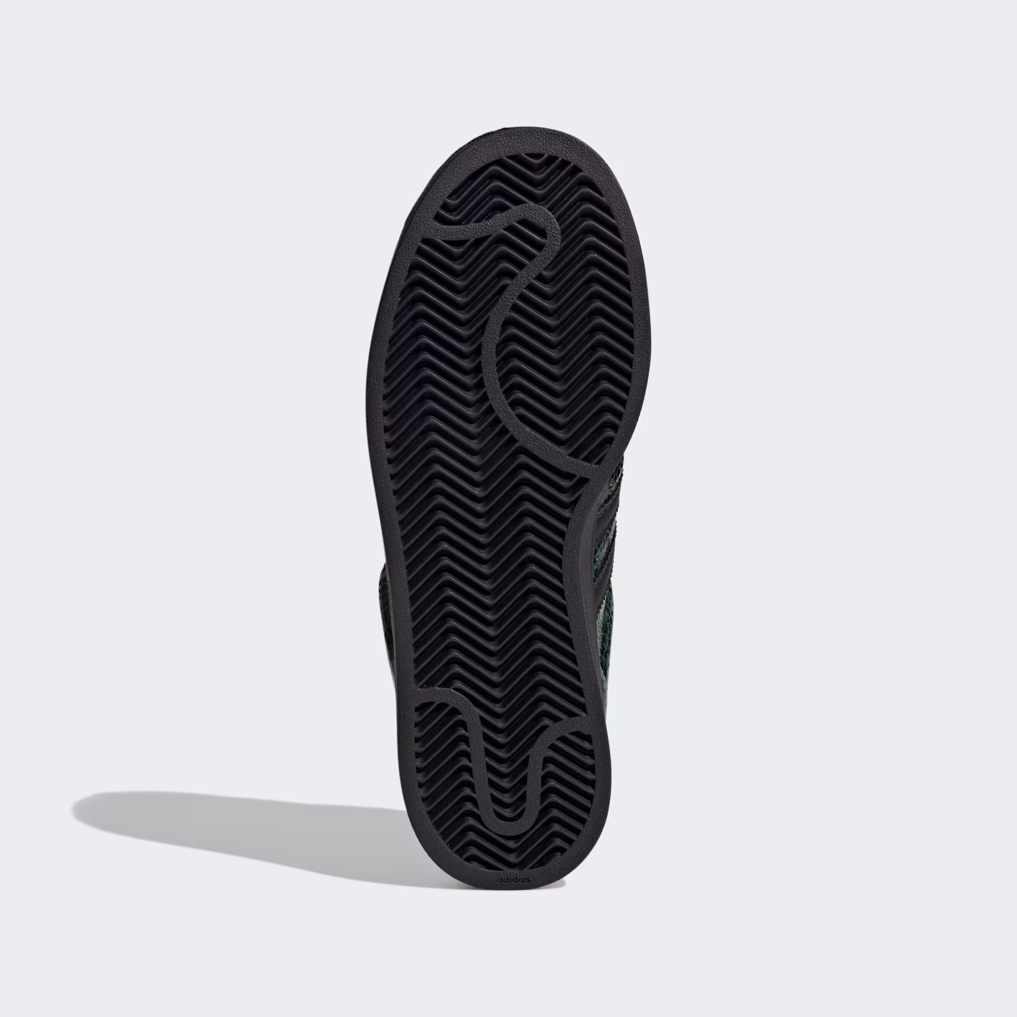 Adidas ქალის სპორტული ფეხსაცმელი