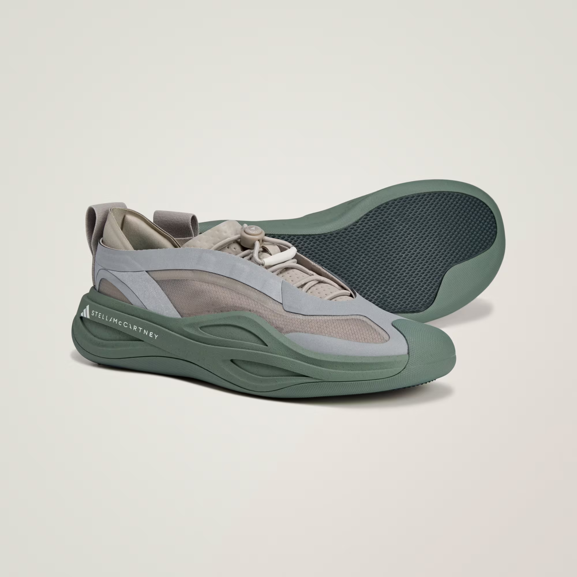 Adidas ქალის სპორტული ფეხსაცმელი