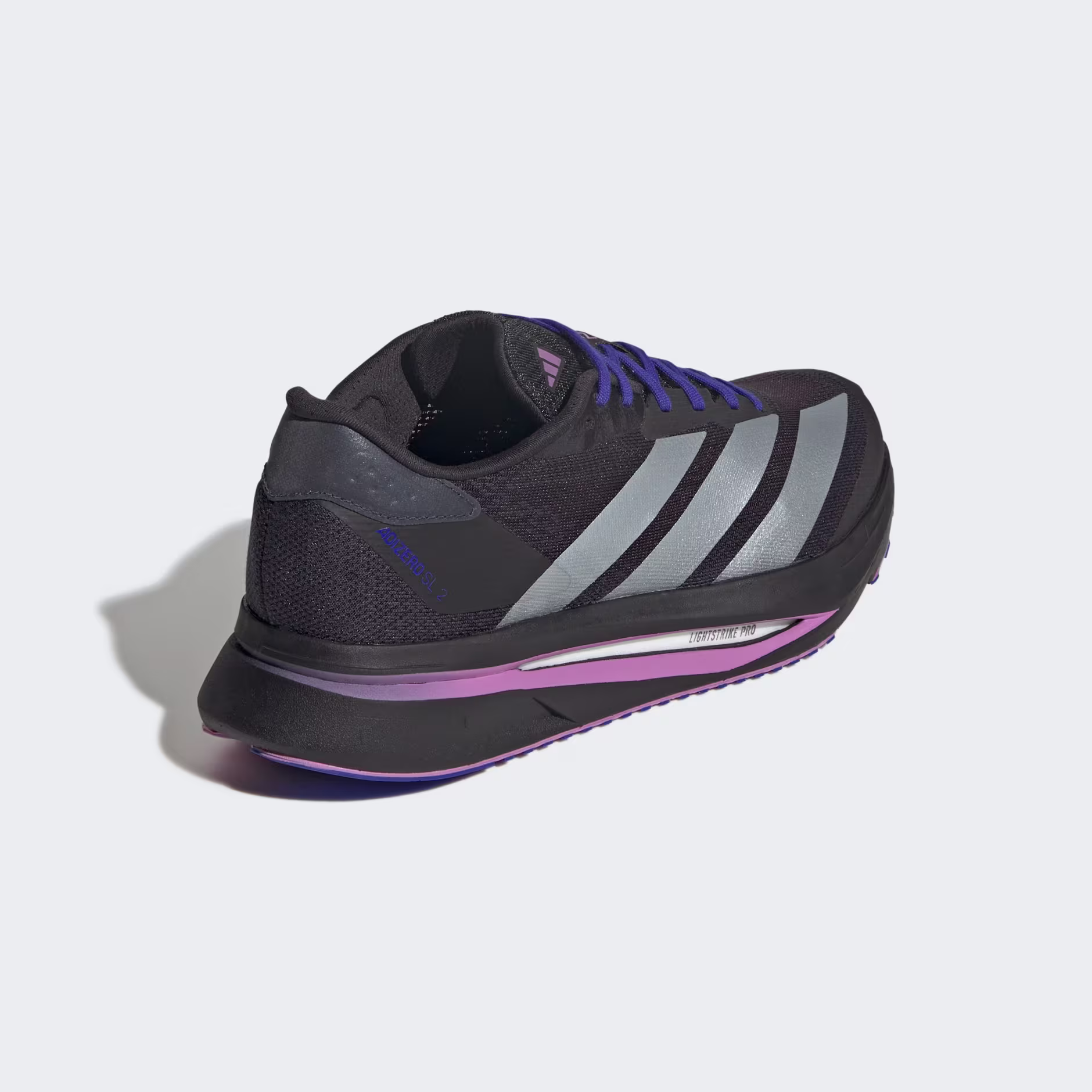 Adidas ქალის სპორტული ფეხსაცმელი