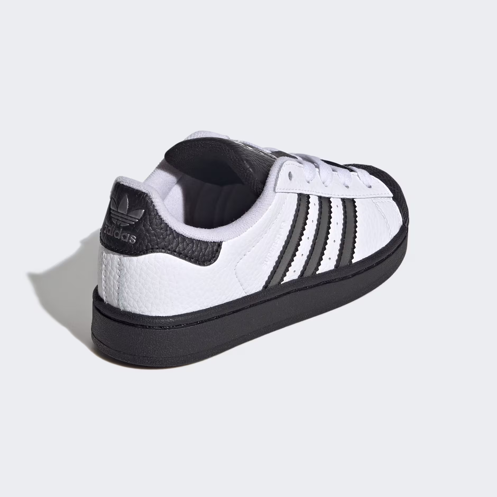 Adidas ბავშვის სპორტული ფეხსაცმელი