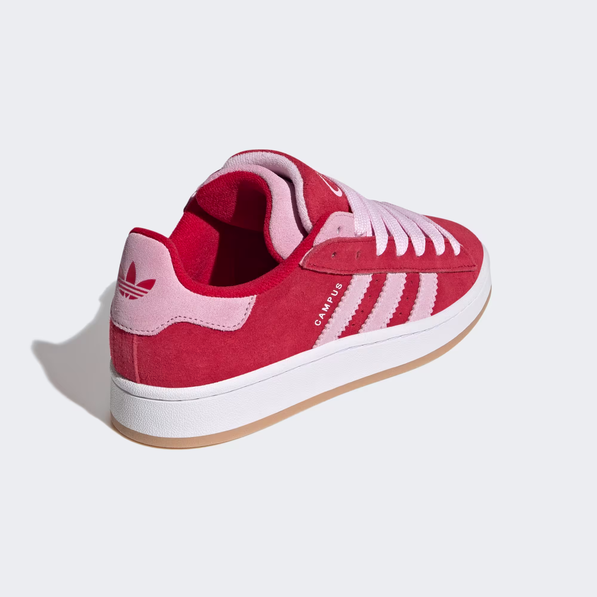 Adidas ქალის სპორტული ფეხსაცმელი