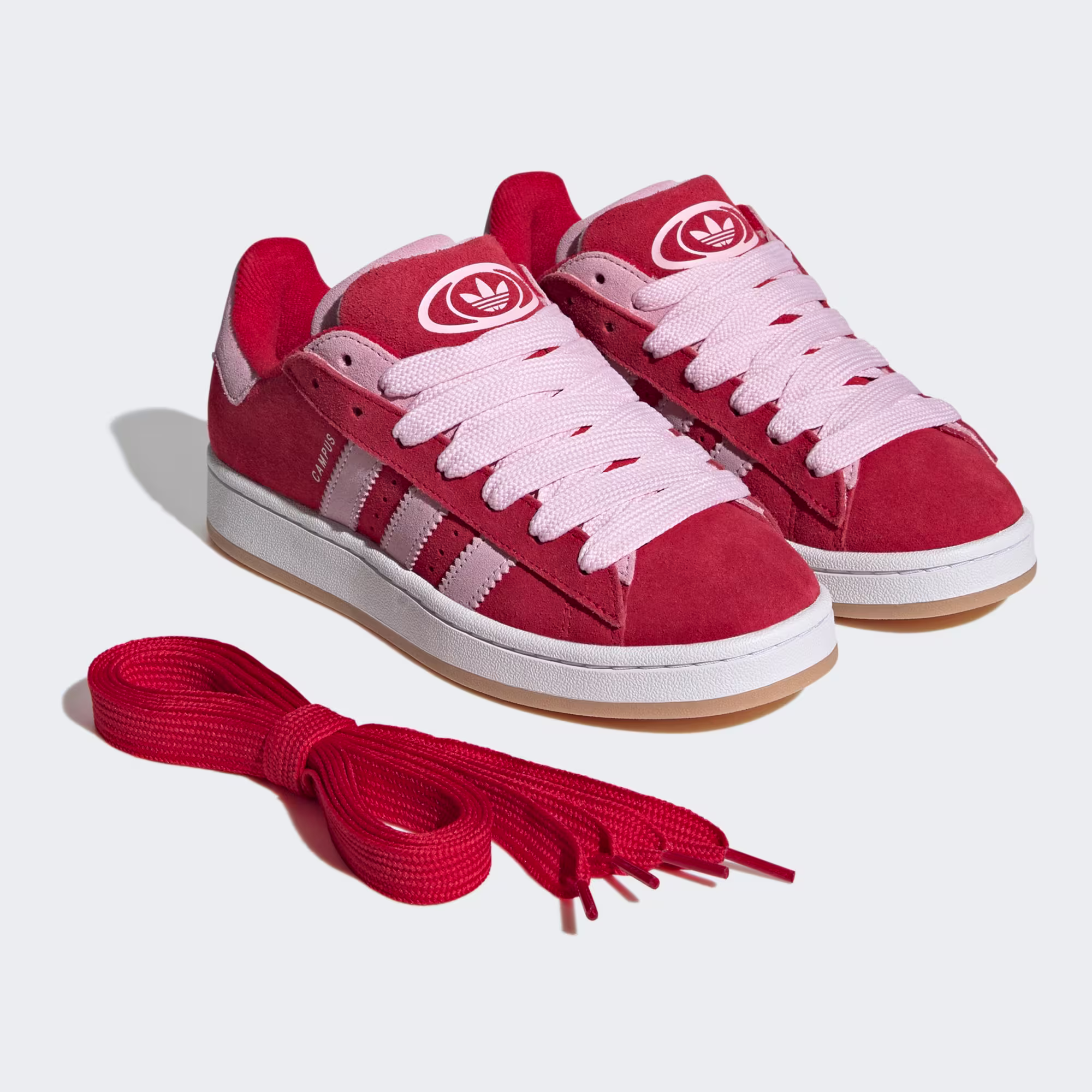 Adidas ქალის სპორტული ფეხსაცმელი
