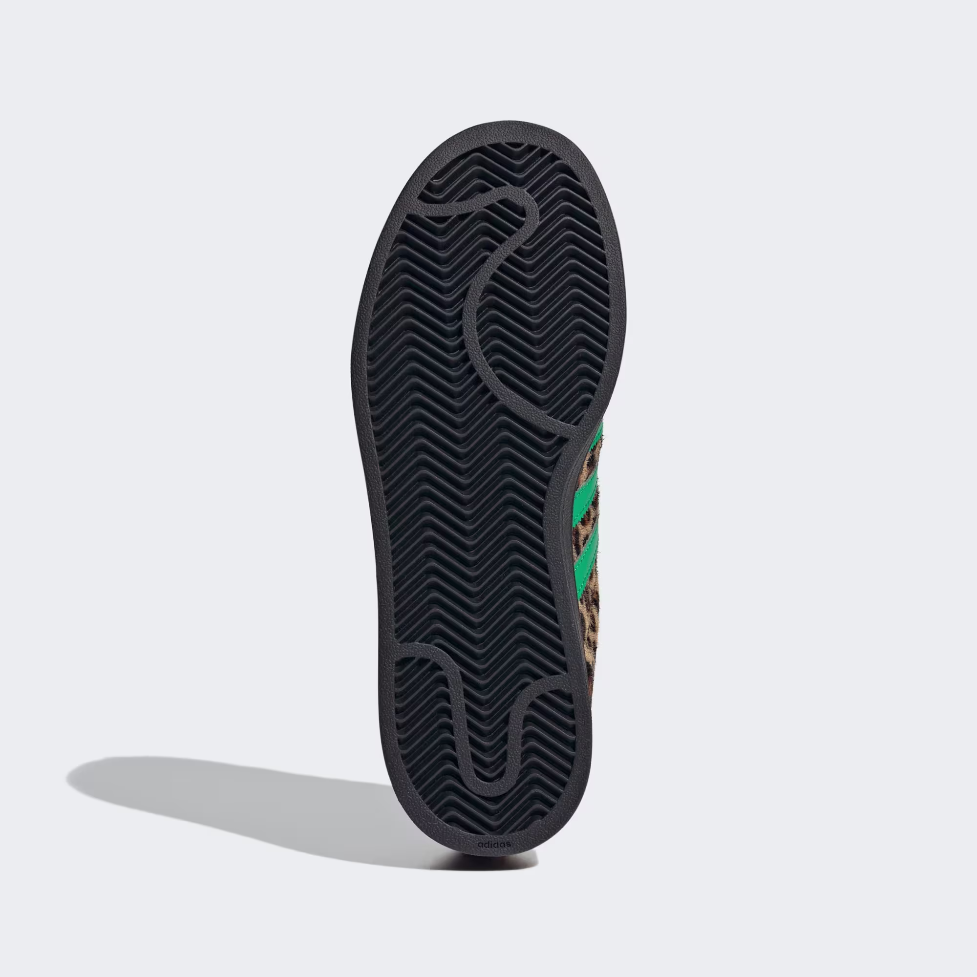 Adidas ქალის სპორტული ფეხსაცმელი