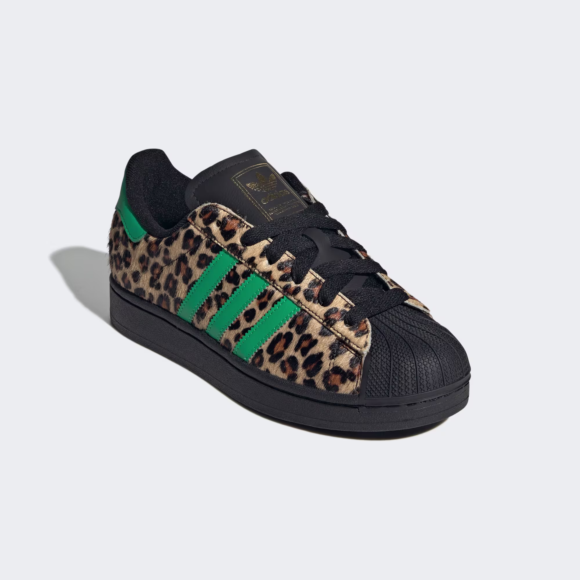 Adidas ქალის სპორტული ფეხსაცმელი