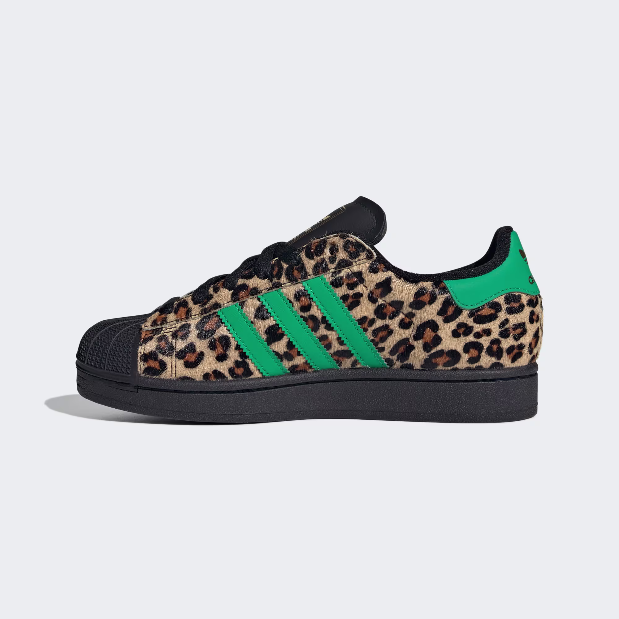 Adidas ქალის სპორტული ფეხსაცმელი