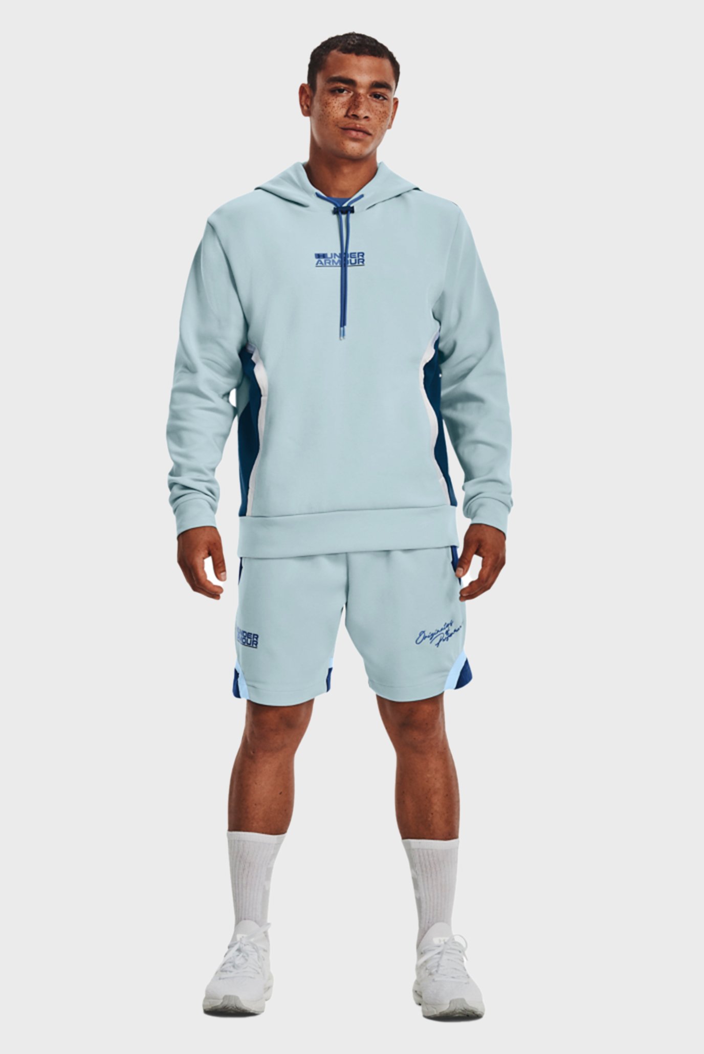 Under Armour მამაკაცის შორტი