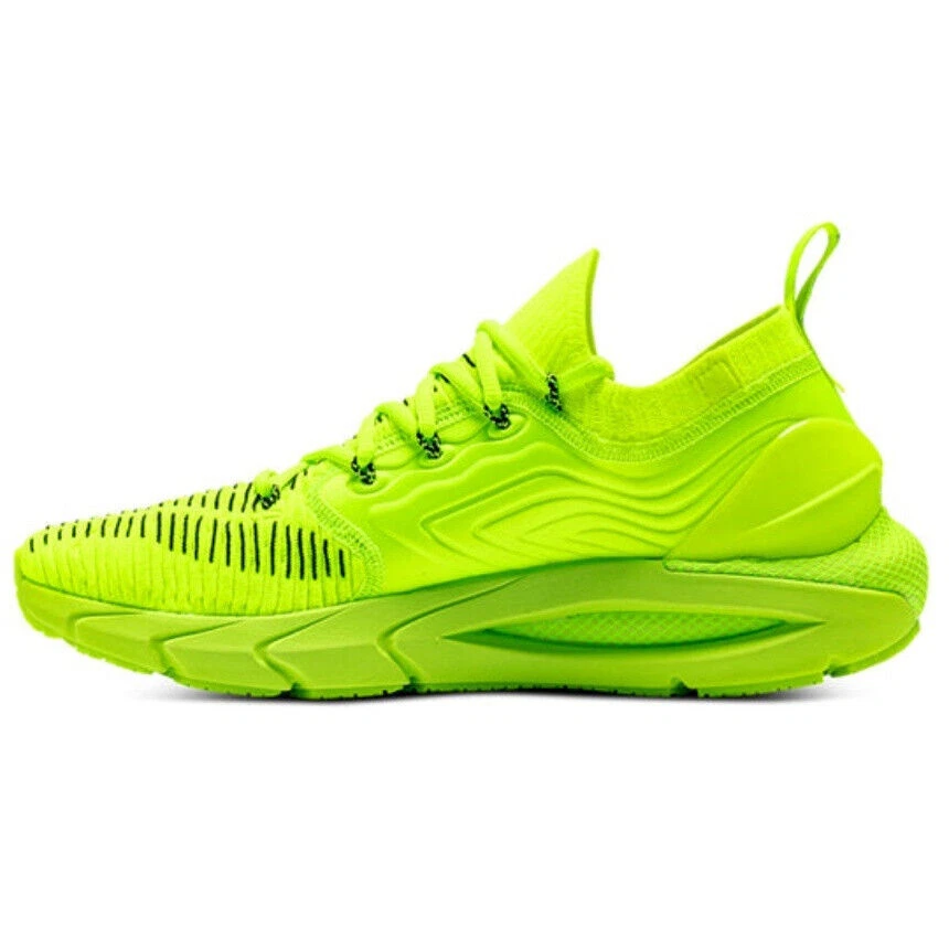 Under Armour მამაკაცის სარბენი ფეხსაცმელი