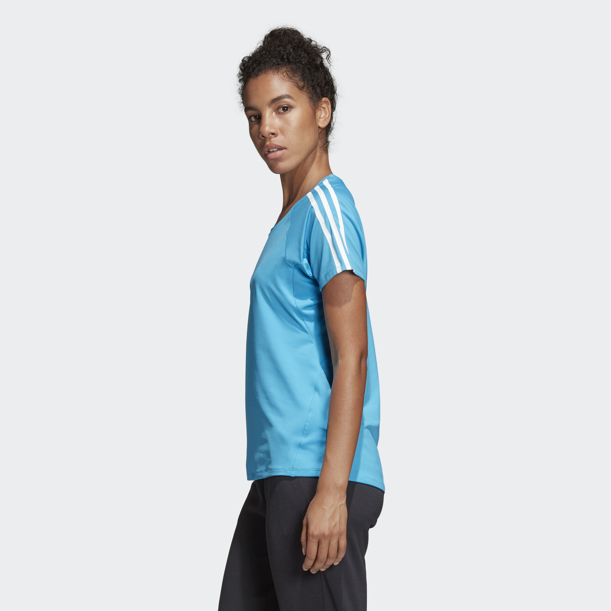 Adidas ქალის მაისური TRNG TEE 3S