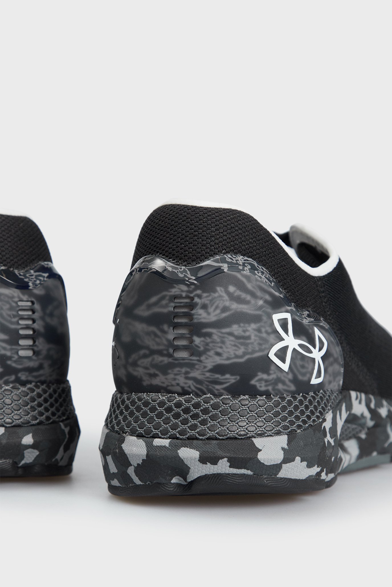 Under Armour მამაკაცის სარბენი ფეხსაცმელი UA HOVR Sonic 6 Camo-BLK
