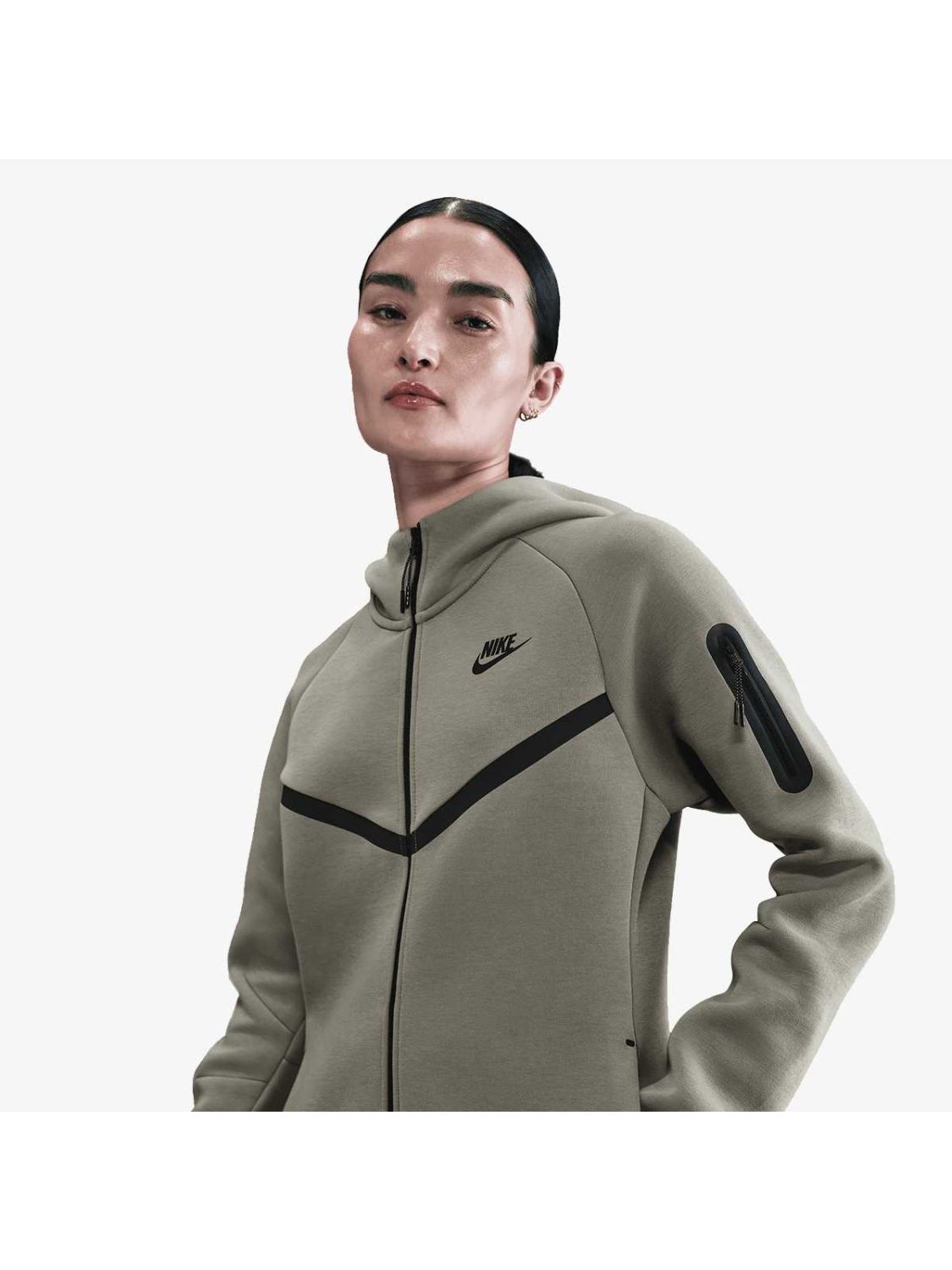 ქალის ჯემპრი