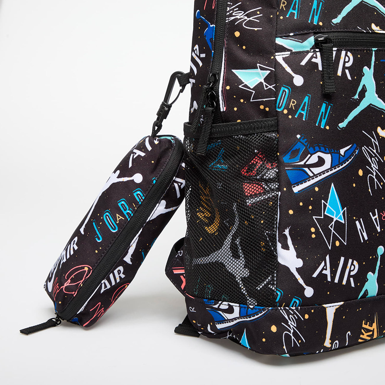 Nike ჩანთა