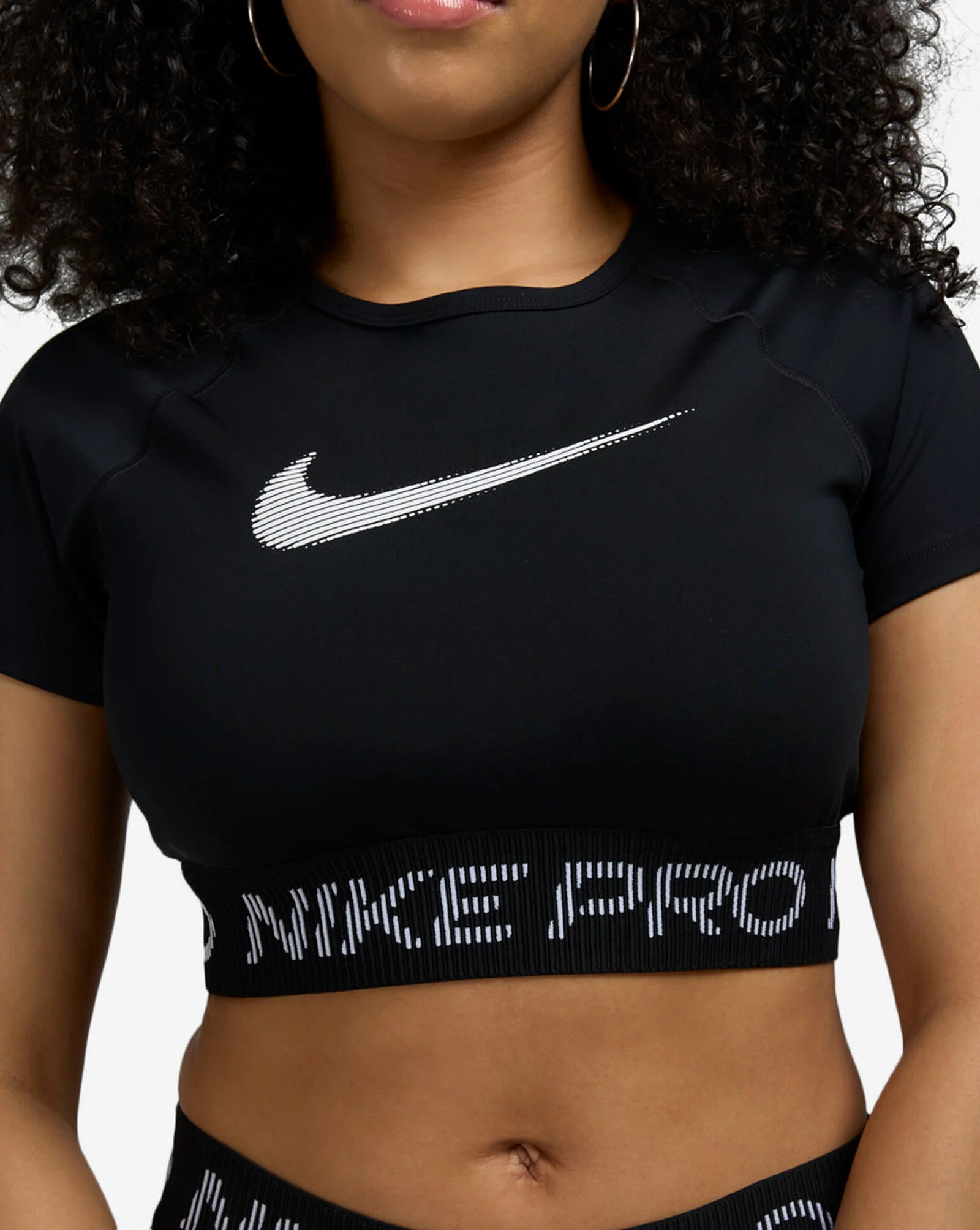 ქალის მაისური