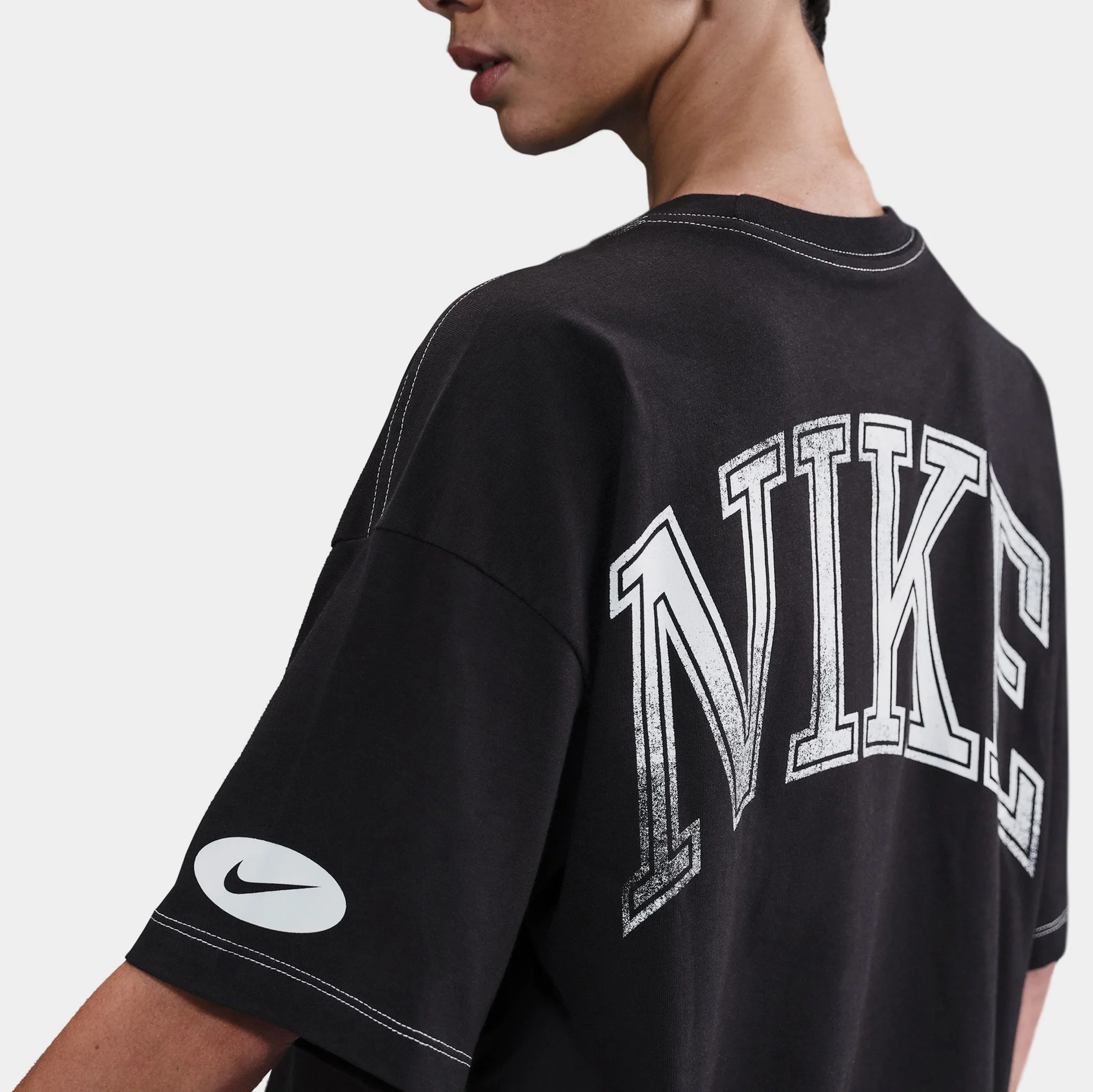 ქალის მაისური