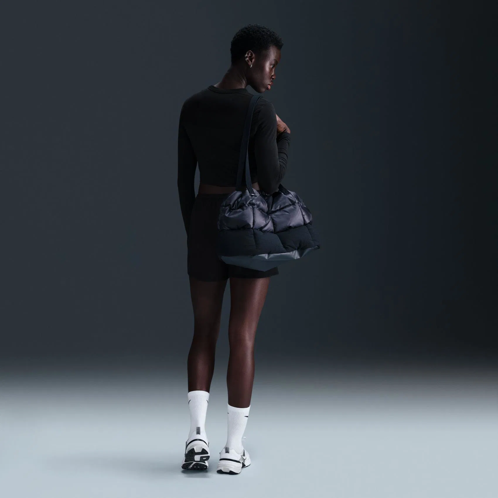 ქალის მაისური