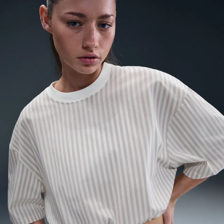 ქალის მაისური