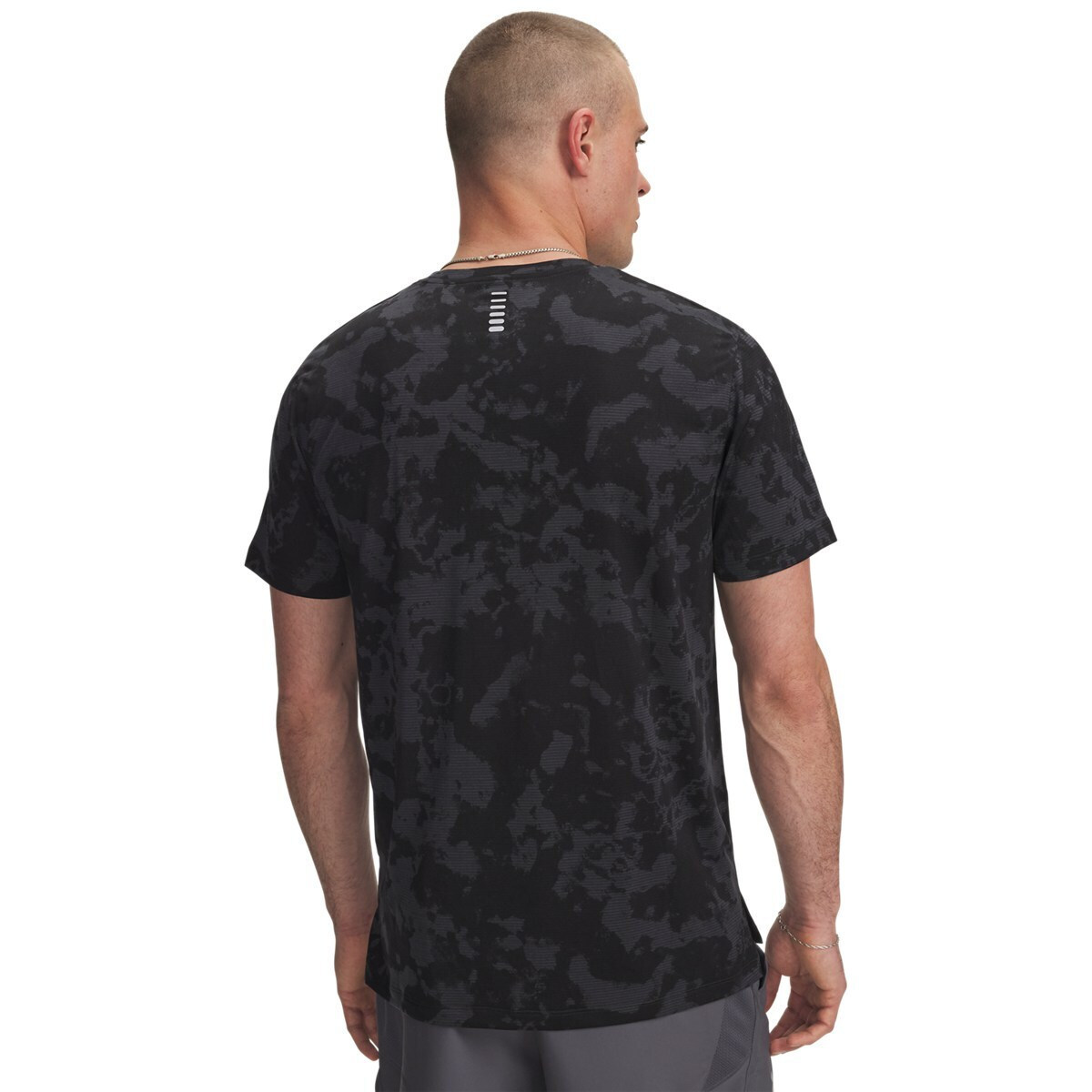 Under Armour მამაკაცის მაისური