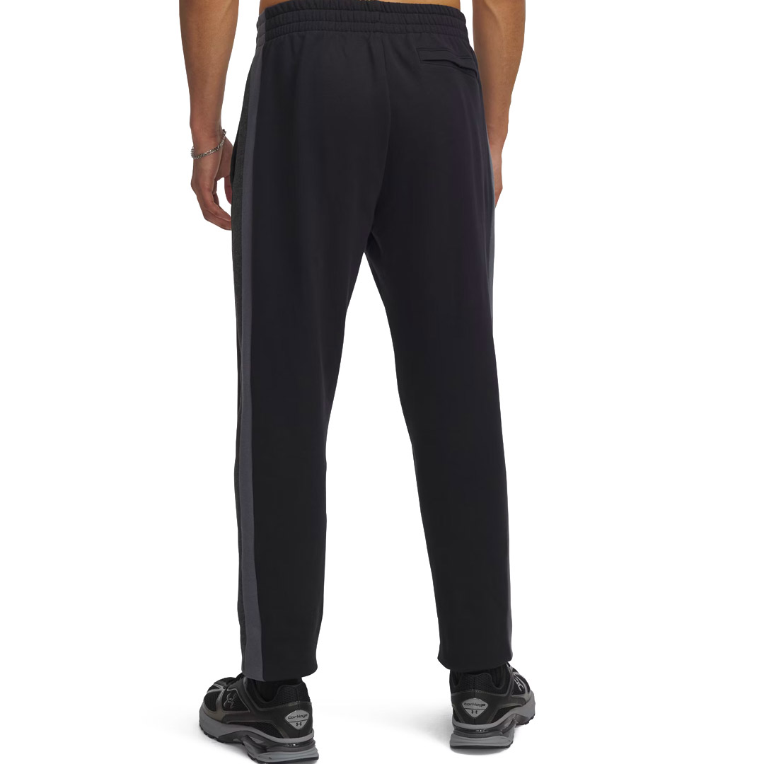 Under Armour მამაკაცის სპორტული შარვალი