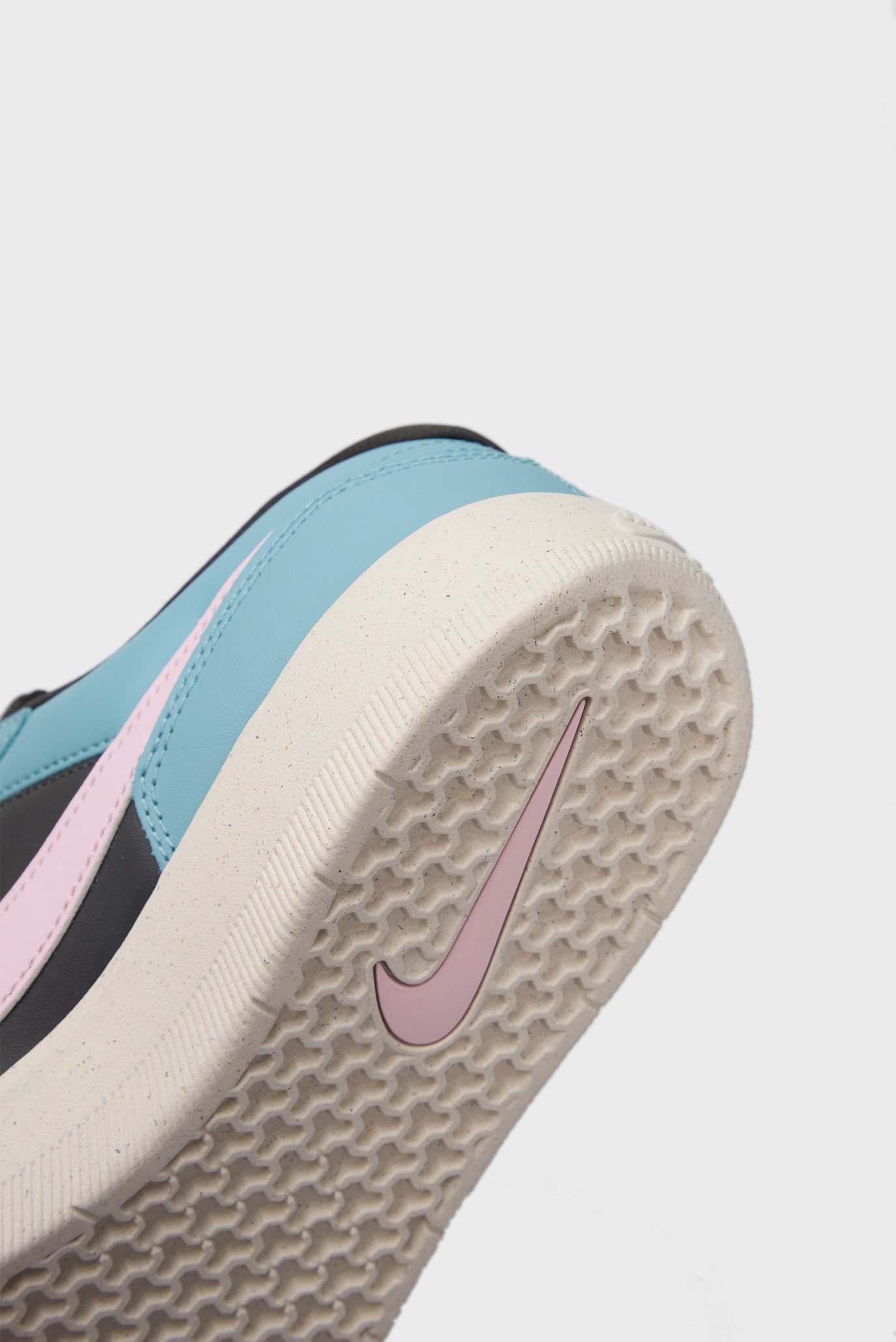 Nike მამაკაცის სპორტული ფეხსაცმელი