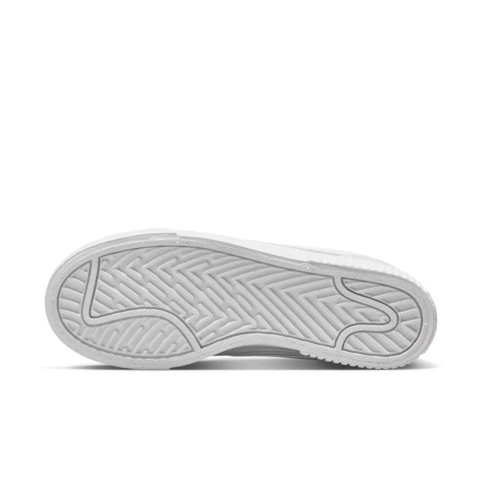 Nike ქალის სპორტული ფეხსაცმელი WMNS NIKE COURT LEGACY LIFT