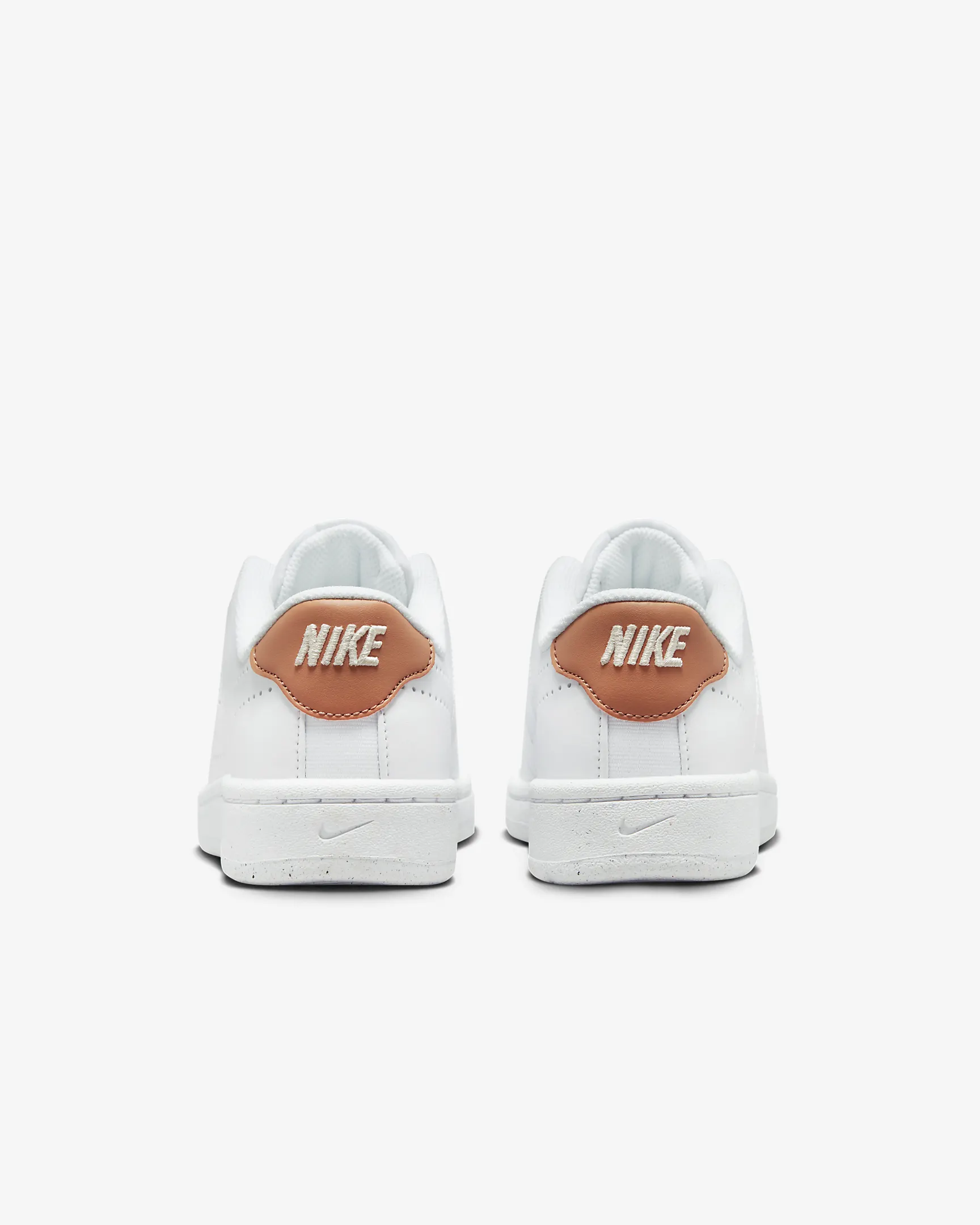 Nike ქალის სპორტული ფეხსაცმელი WMNS NIKE COURT ROYALE 2 NN