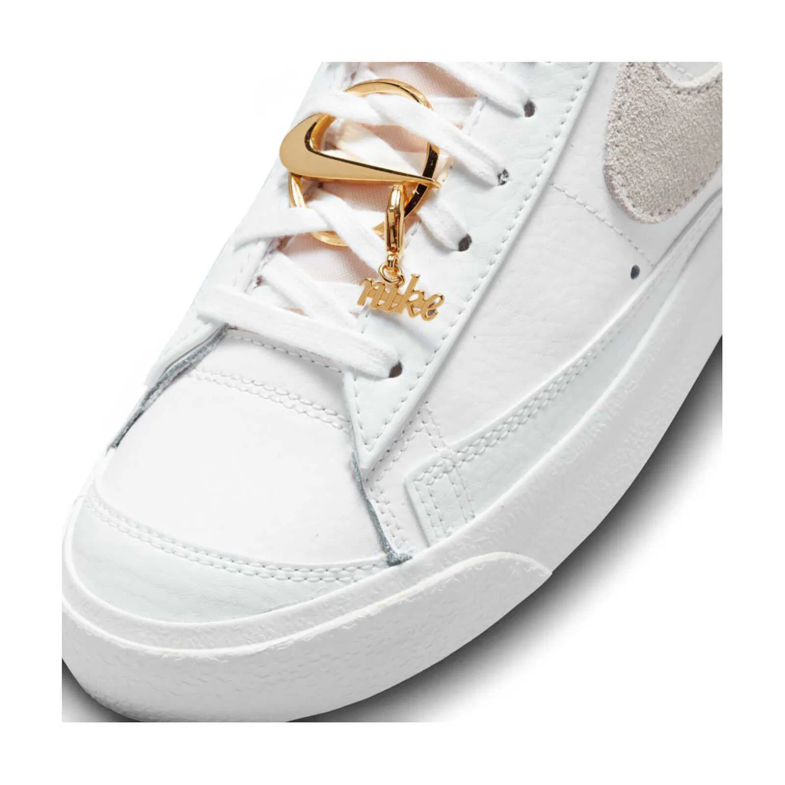 Nike ქალის სპორტული ფეხსაცმელი WMNS NIKE BLAZER MID '77