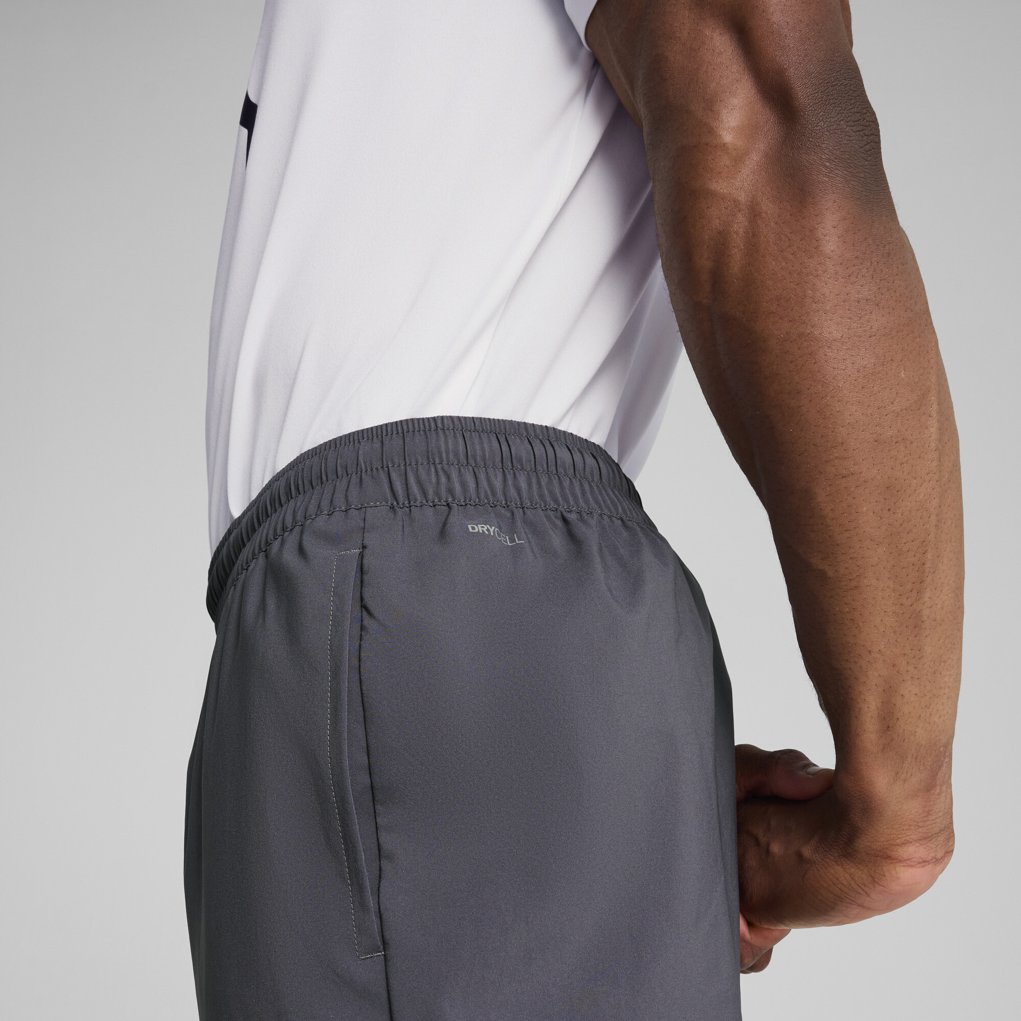 Puma შარვალი M TAD ESSENTIALS Woven Tapered Pant