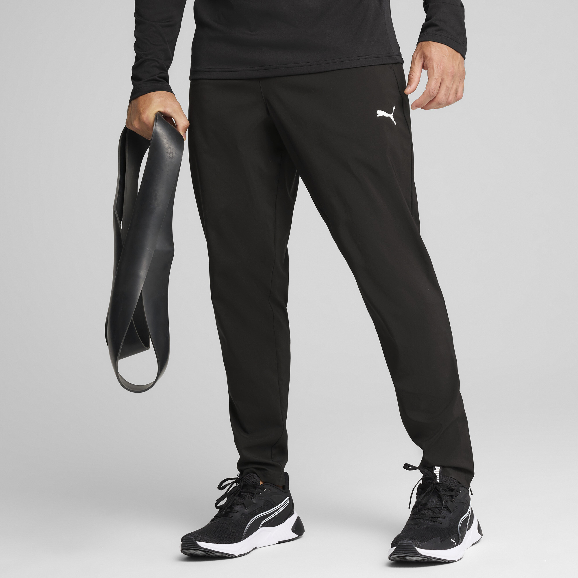 Puma შარვალი M TAD ESSENTIALS Woven Tapered Pant