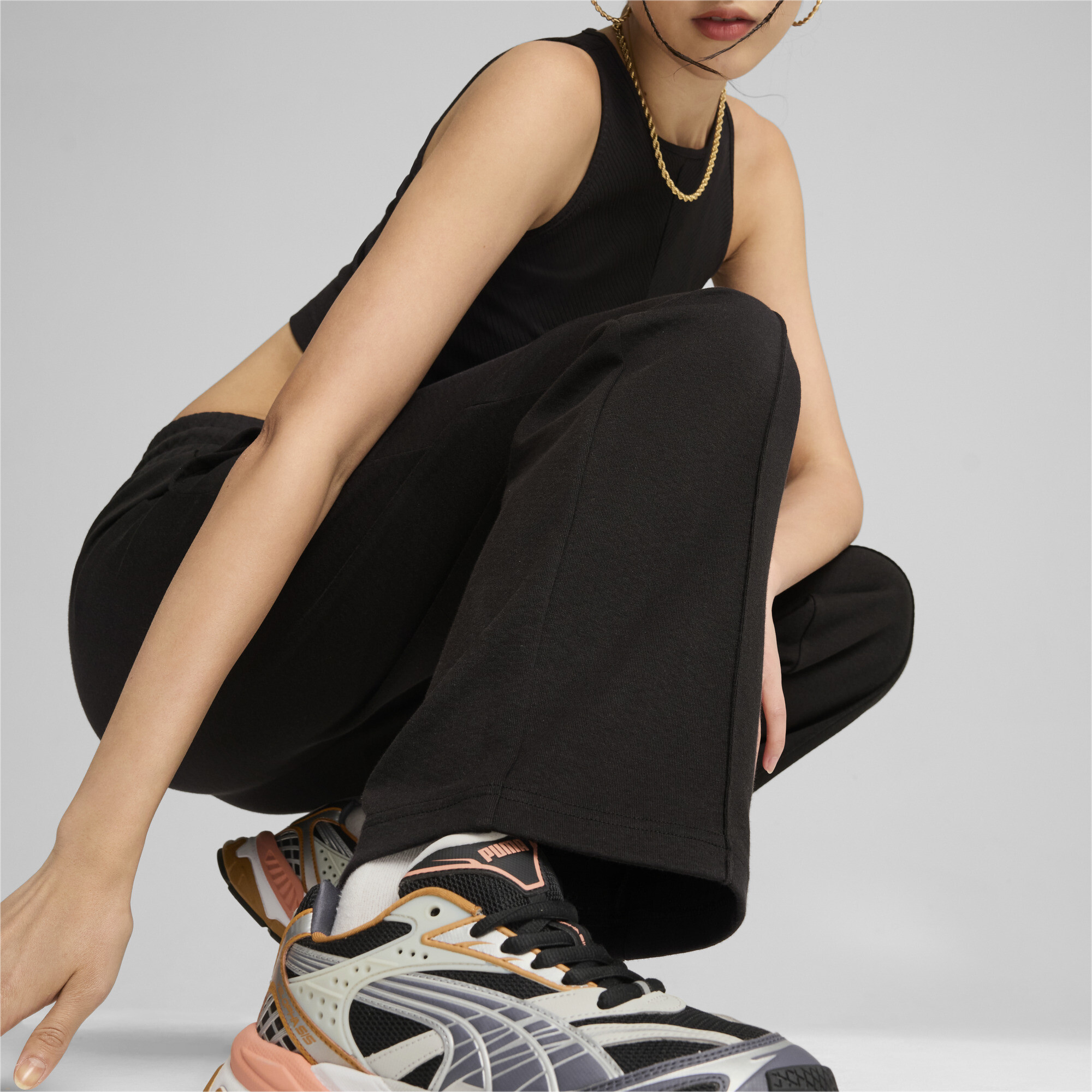 Puma ქალის შარვალი CLASSICS Pintuck Sweatpants DK PUMA Blac