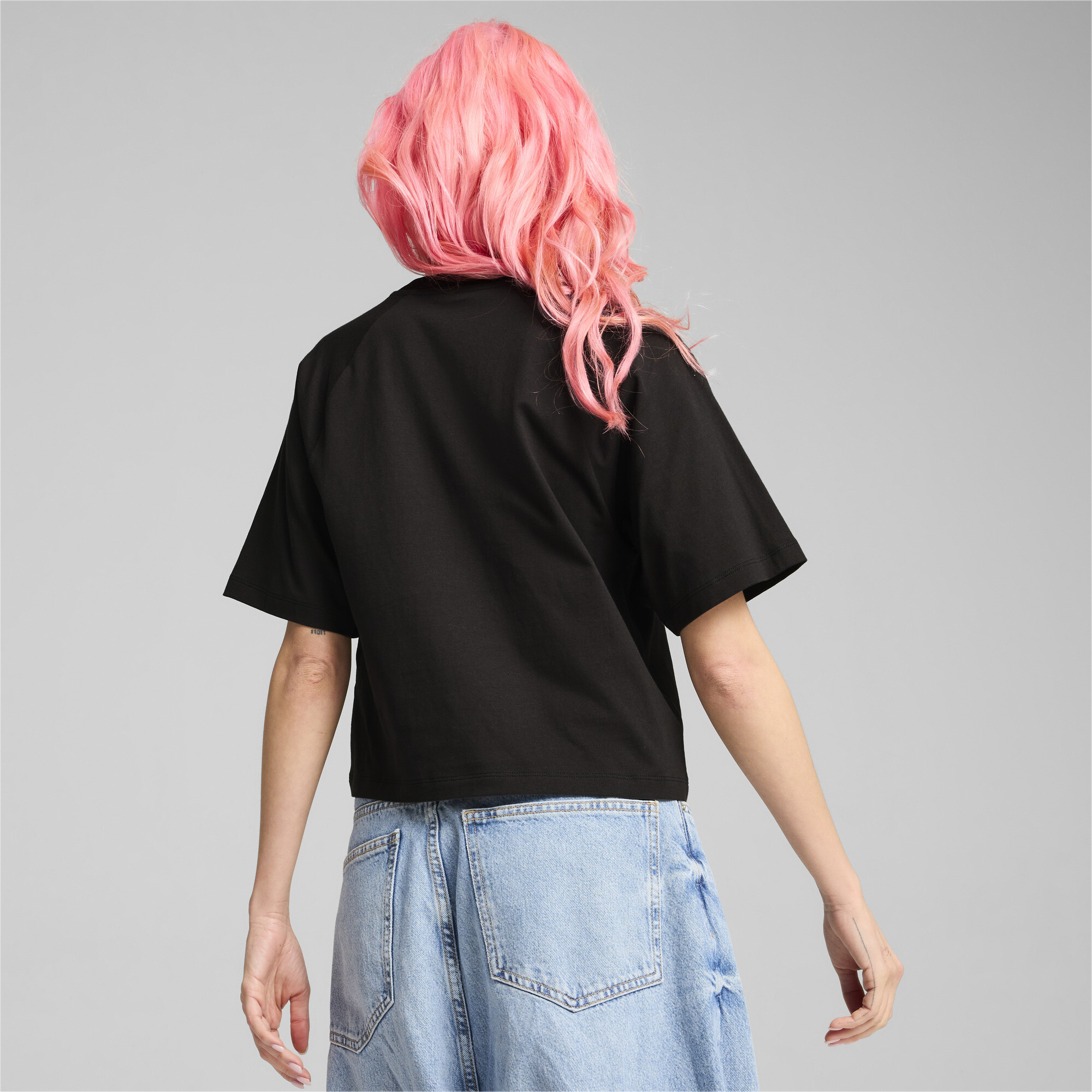 Puma ქალის მაისური CLASSICS PLAY.PARIS. Relaxed Tee PUMA Bl