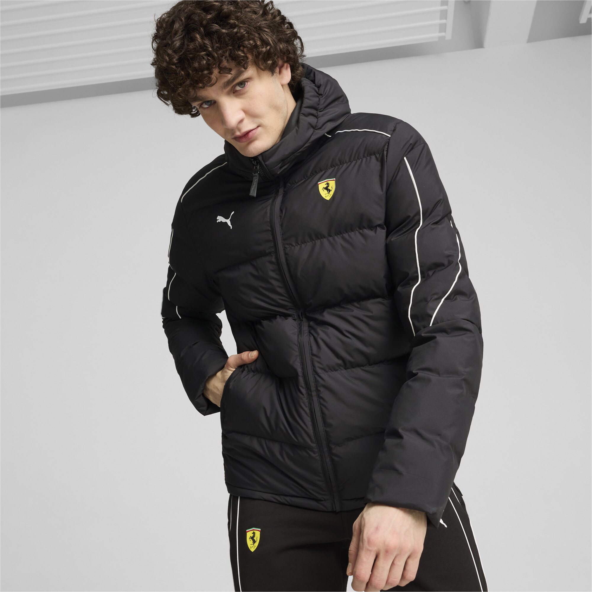 Puma ქურთუკი Ferrari Race MT7+ Ecolite Jacket PUMA Bl