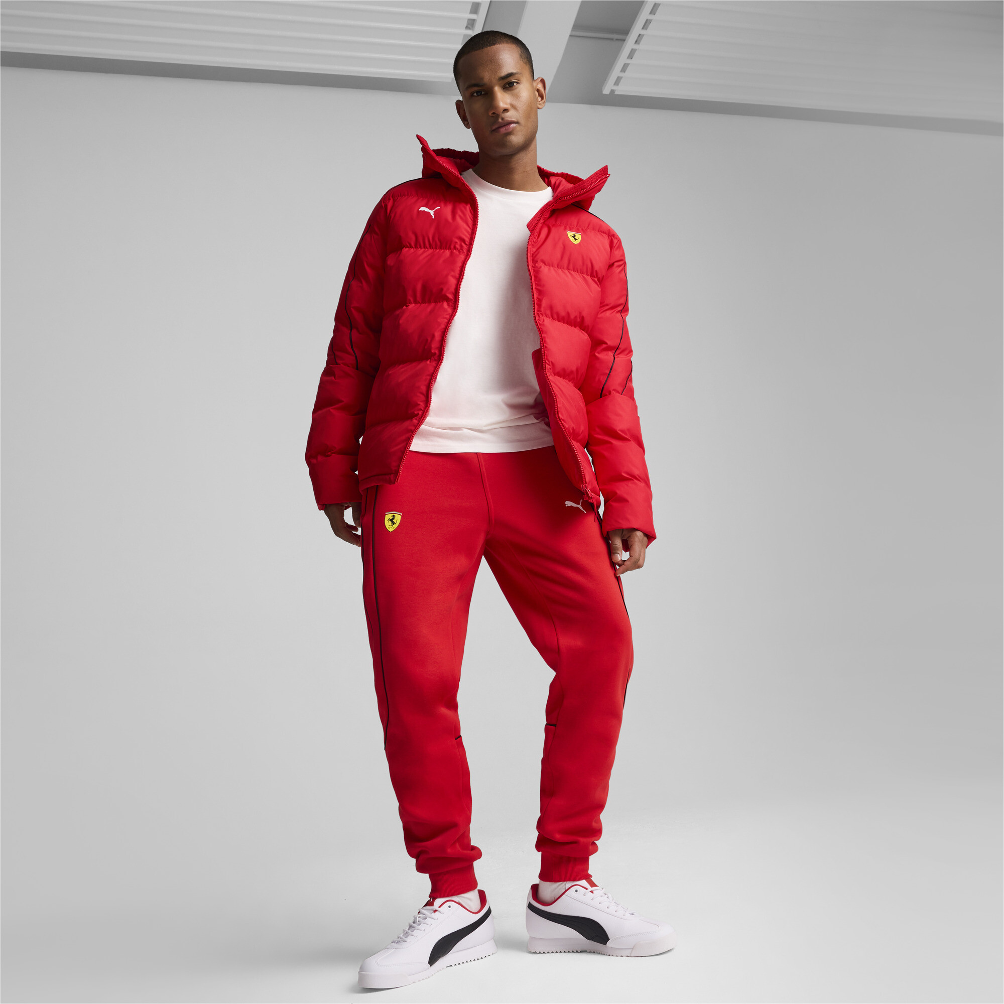 Puma ქურთუკი Ferrari Race MT7+ Ecolite Jacket Rosso C