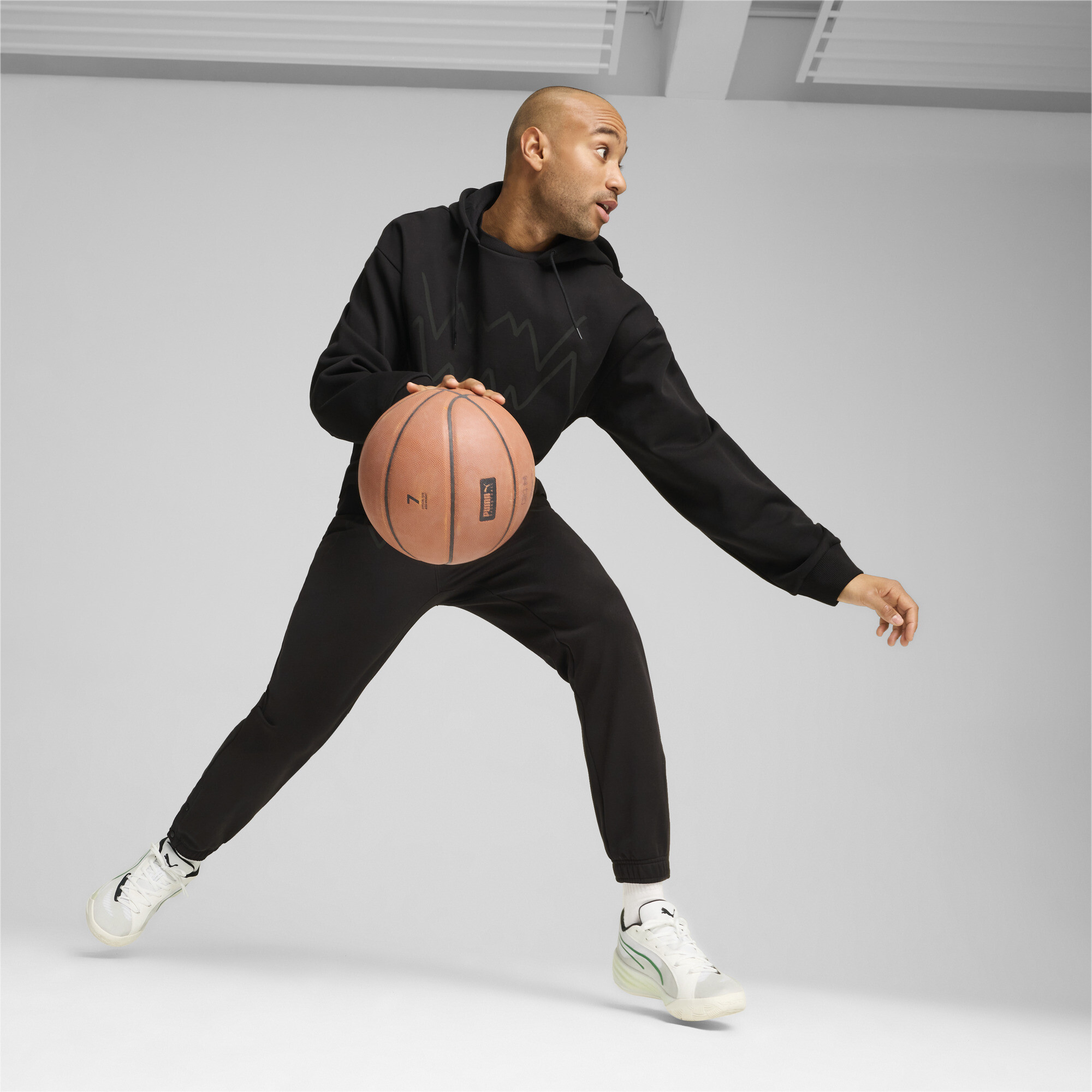 Puma ჯემპრი Jaws Core Hoodie 2.0 PUMA Black