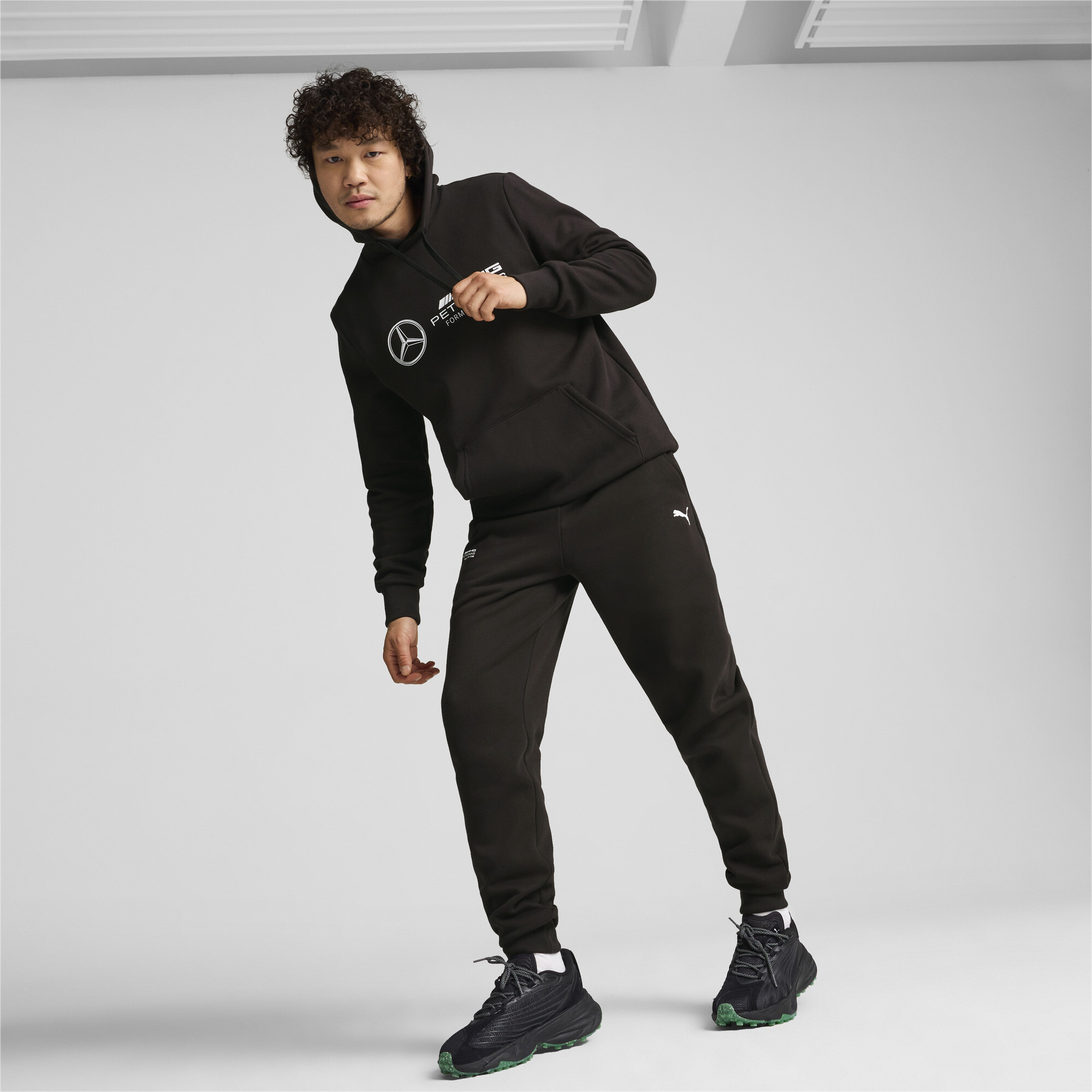 Puma შარვალი MAPF1 ESS Pants PUMA Black