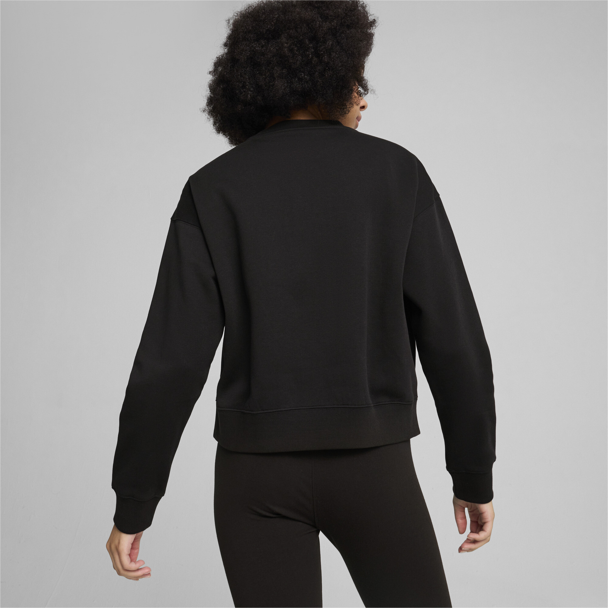 Puma ქალის ჯემპრი PUMA SQUAD Crew FL PUMA Black