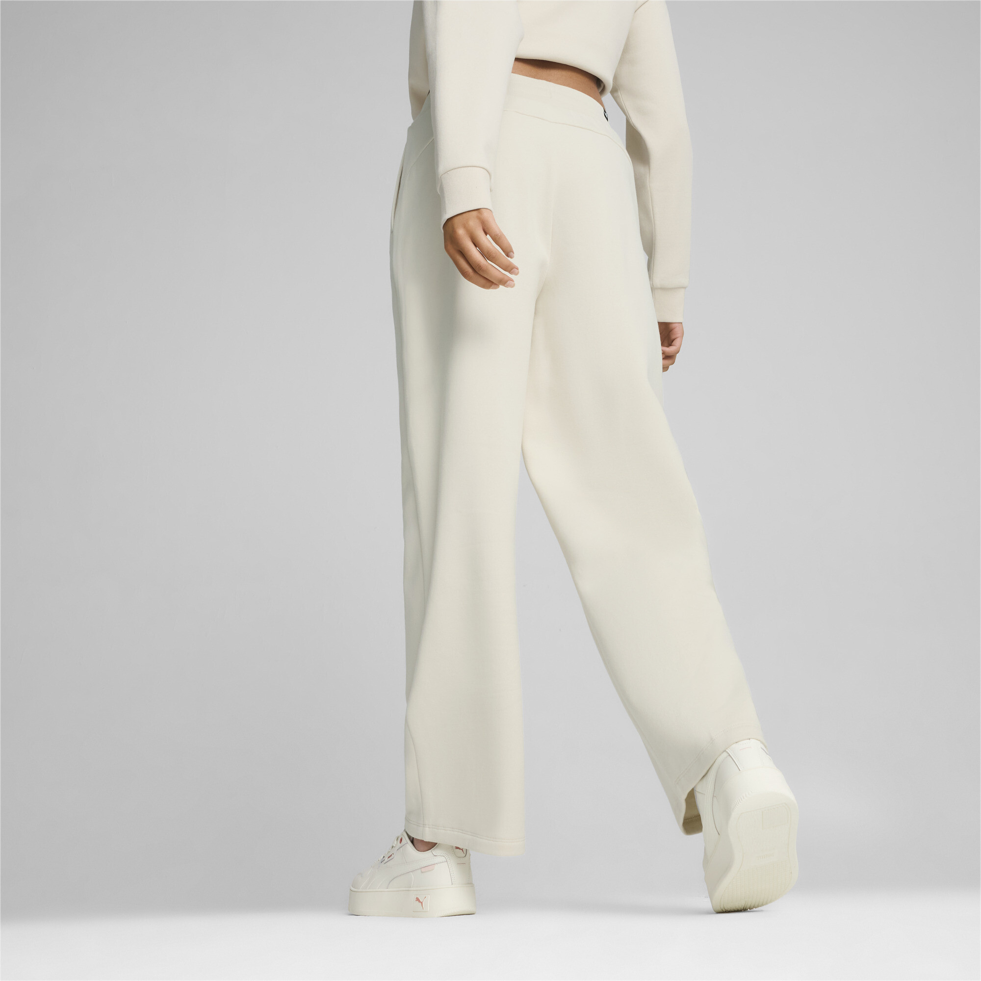 Puma ქალის შარვალი ESS+ Class Act Pants FL Alpine Snow