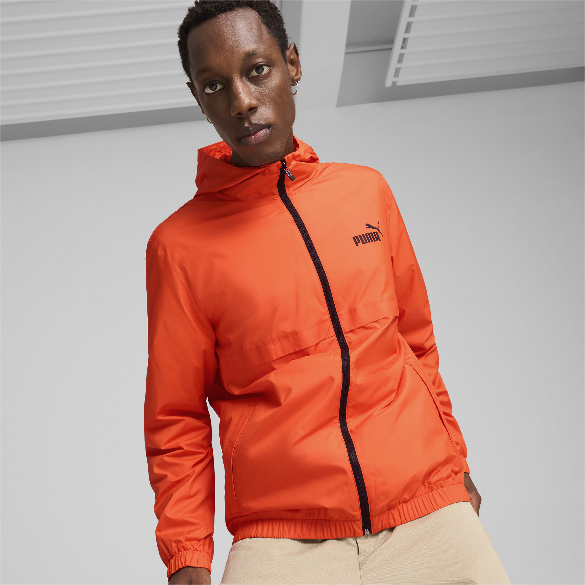 Puma ქურთუკი ESS Solid Windbreaker Redmazing