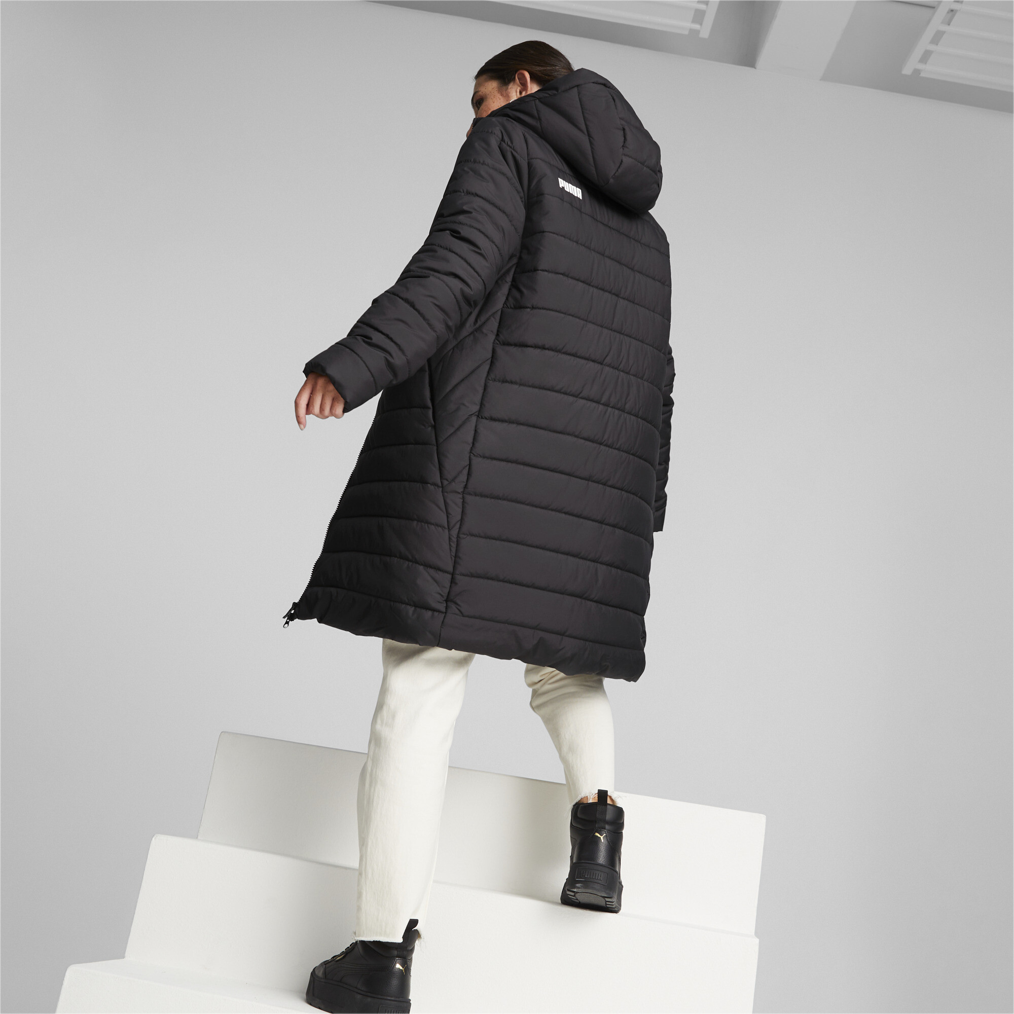 Puma ქალის  ქურთუკი ESS Hooded Padded Coat