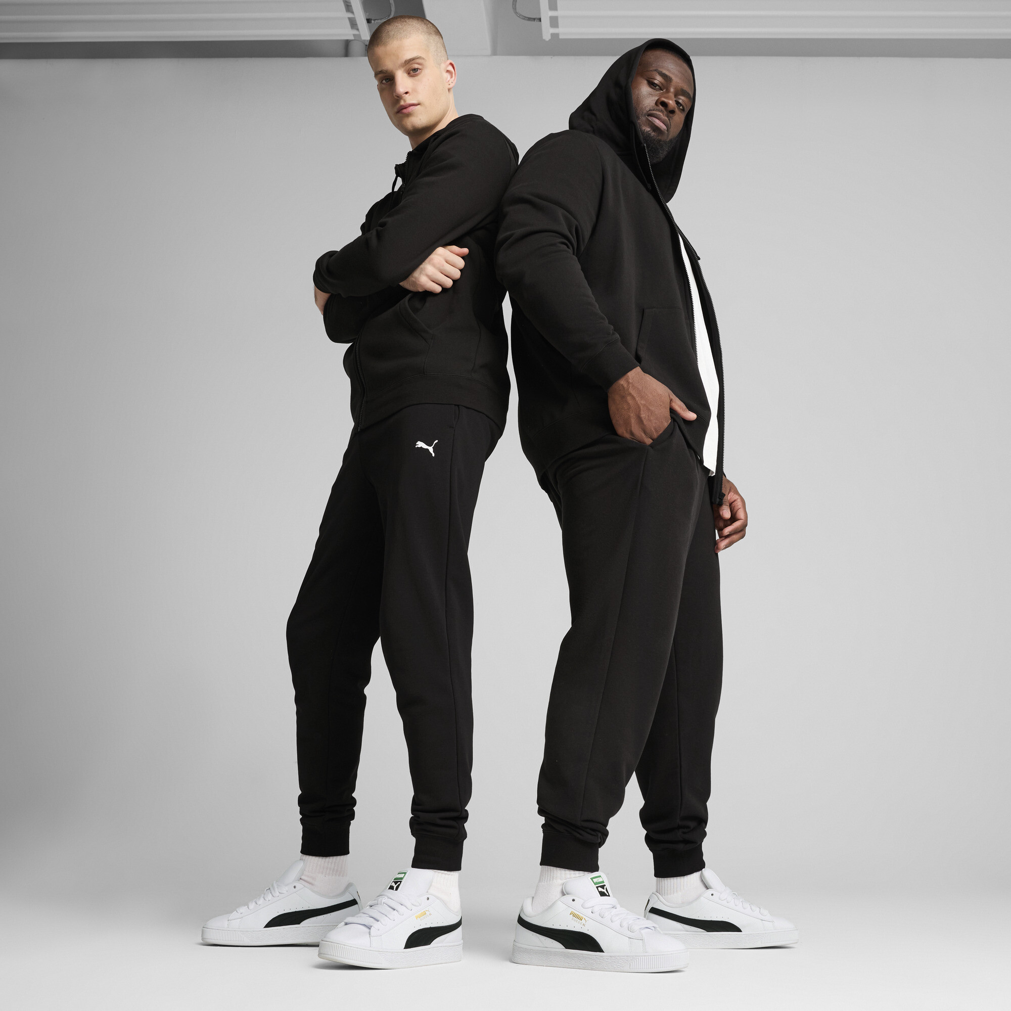 Puma შარვალი ESS Puma Logo Sweatpants TR cl